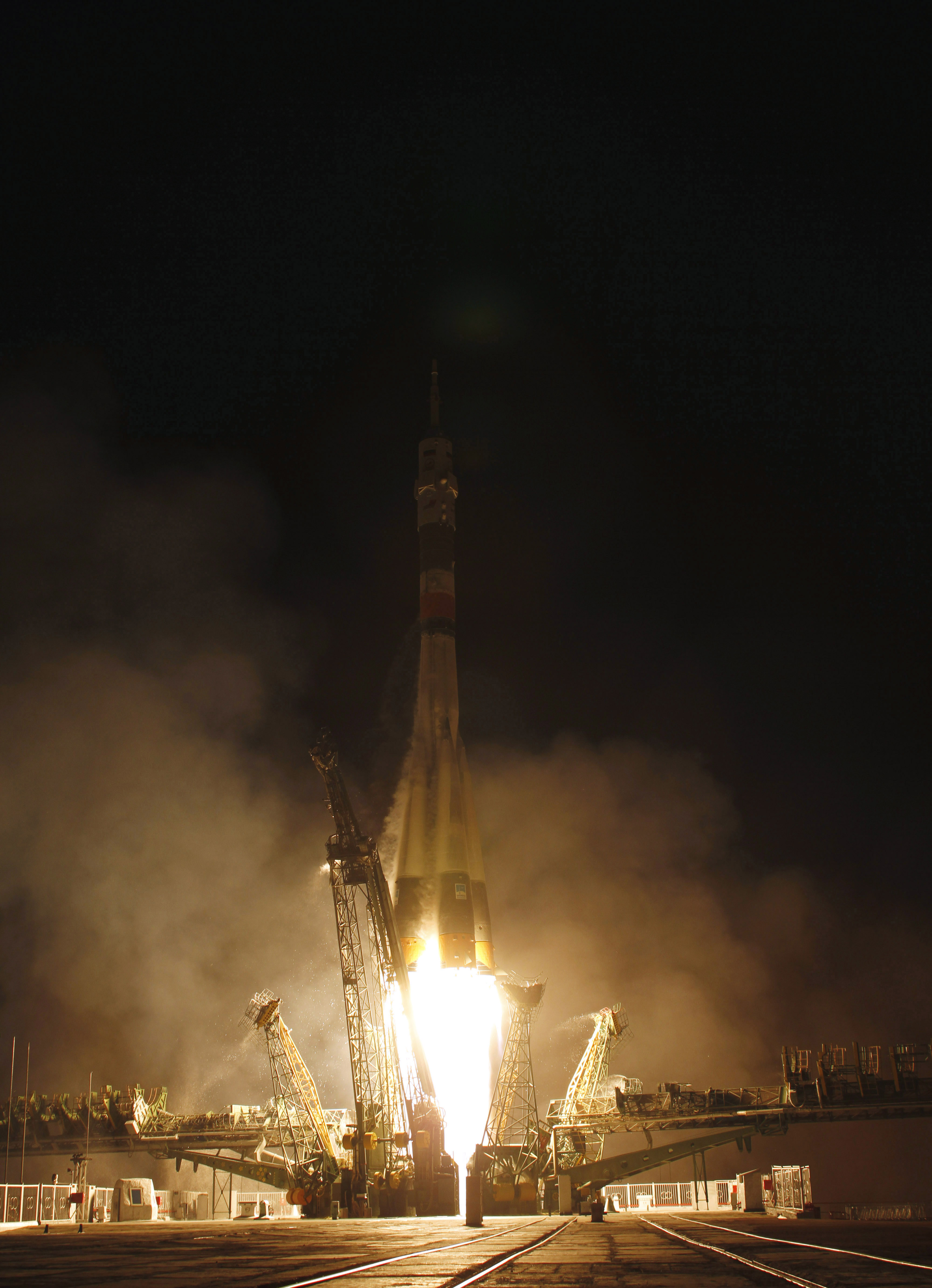 Expedition 26 Soyuz Launch