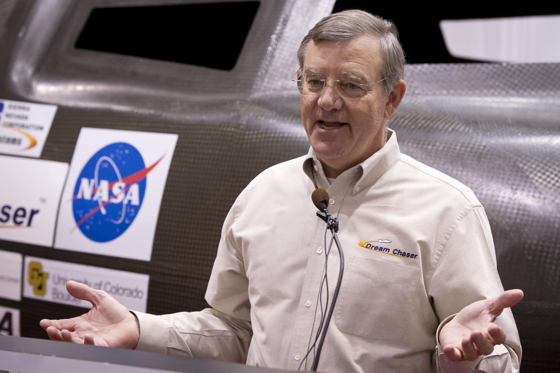NASA Deputy Administrator Tours Sierra Nevada Space Systems' Dre