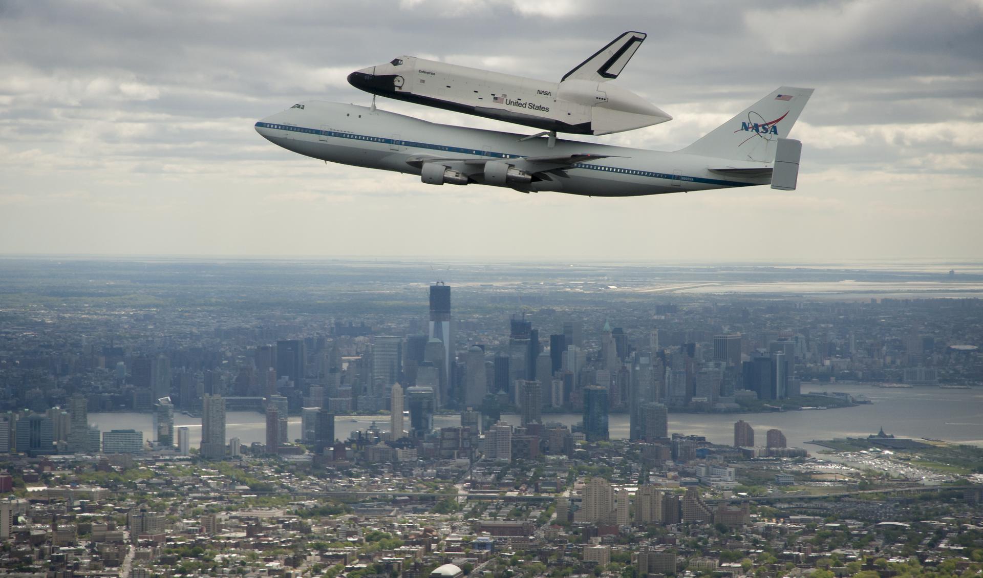 Shuttle Enterprise Flight to New York
