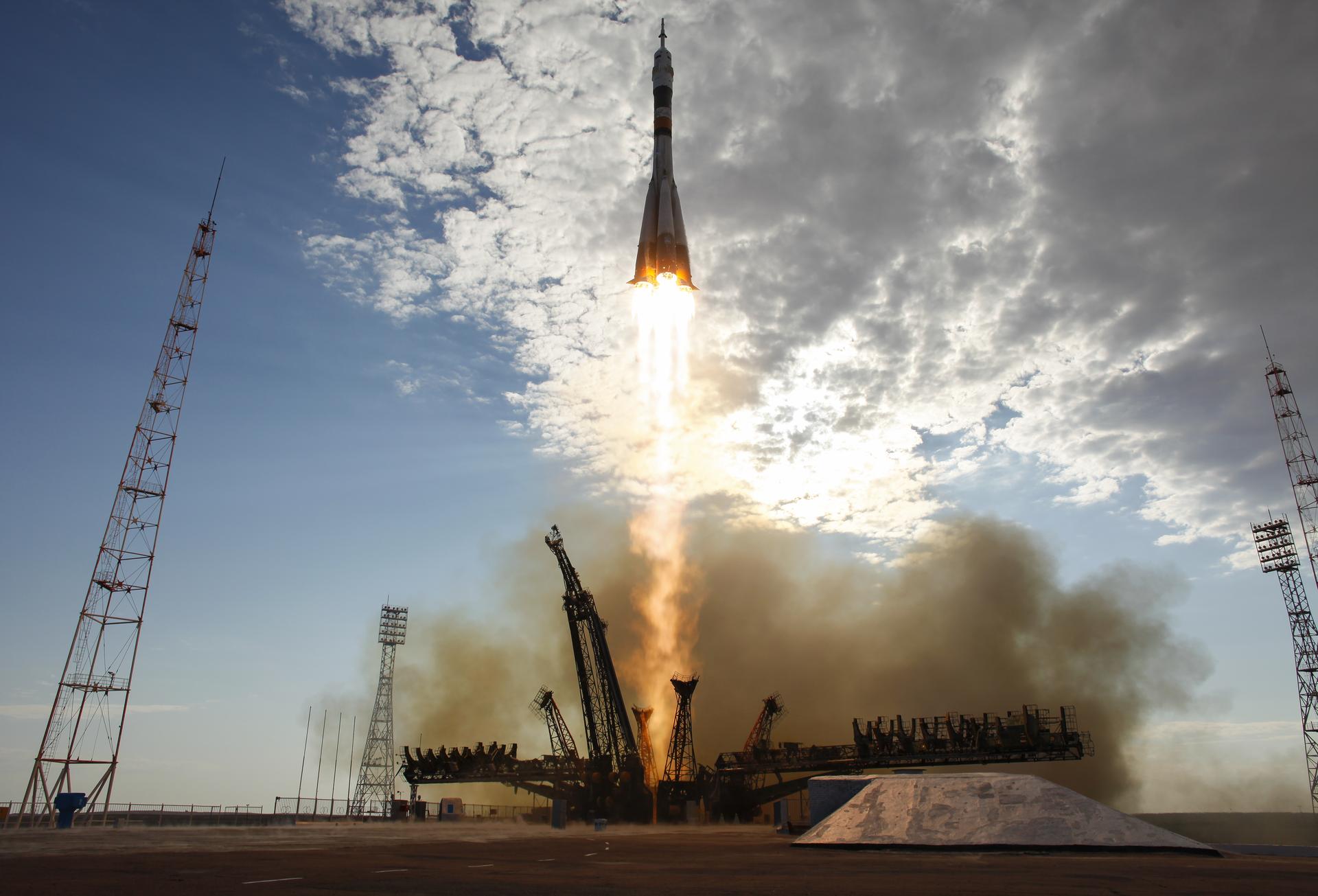 Expedition 32 Launch