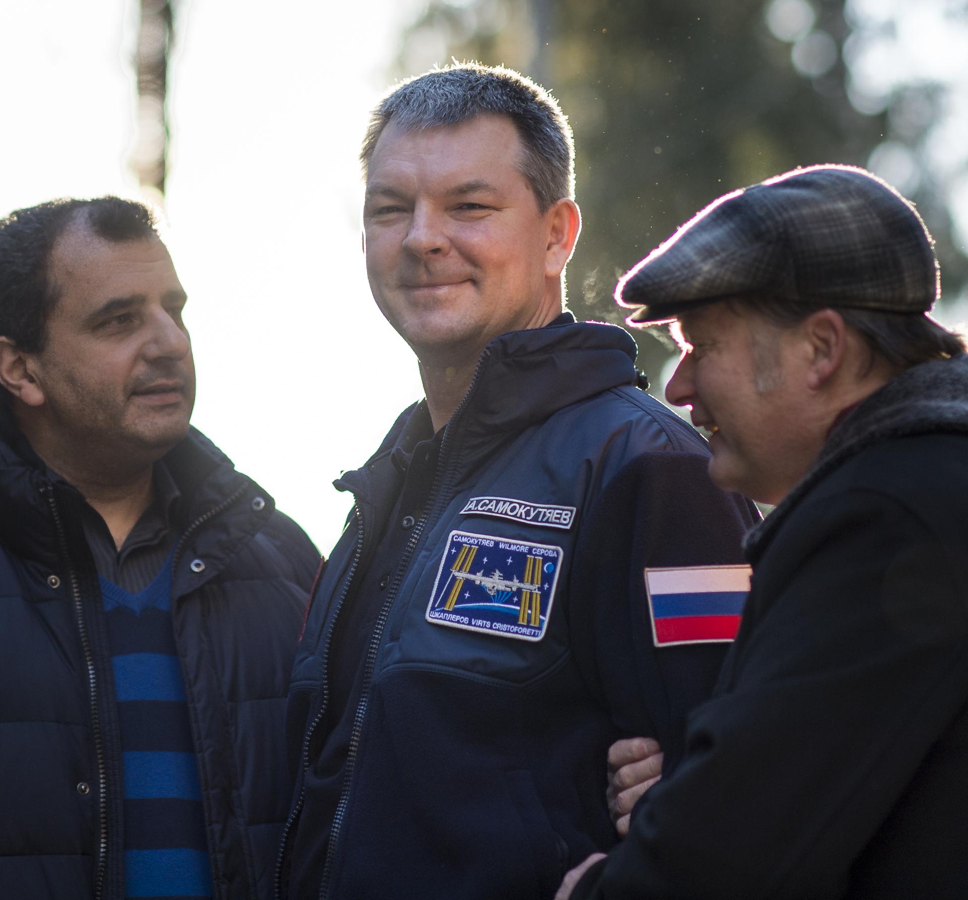 Expedition 43 Preflight