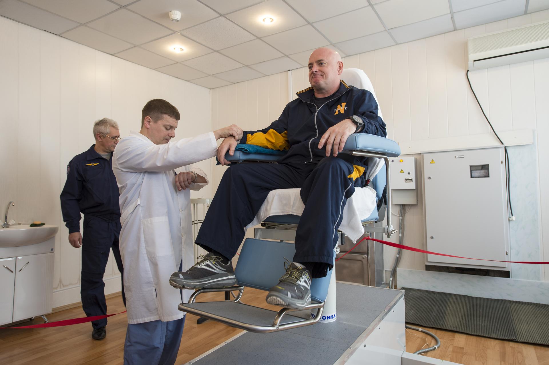 Expedition 43 Media Day