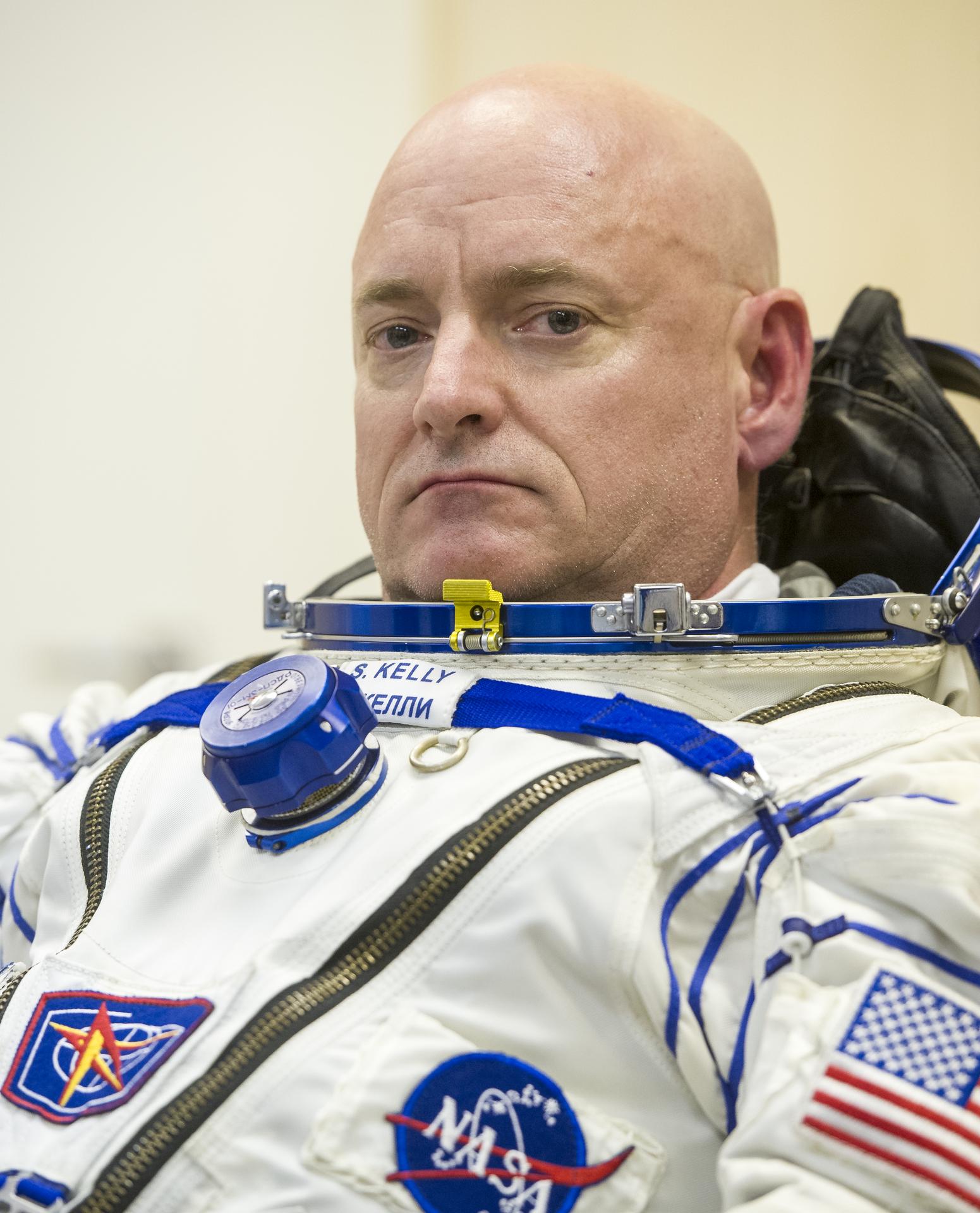 Expedition 43 Preflight