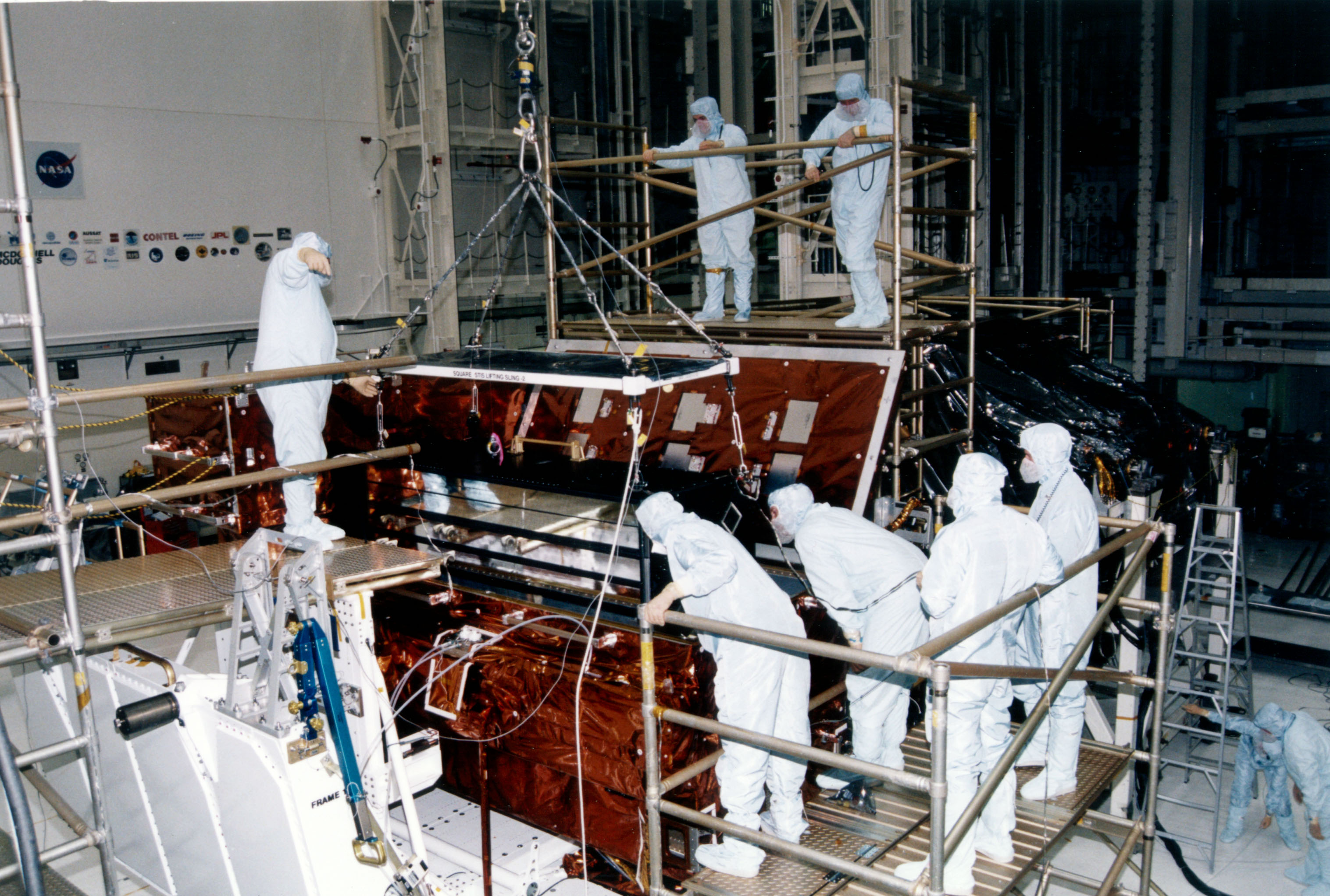 STS-82 Discovery payloads being integrated in VPF