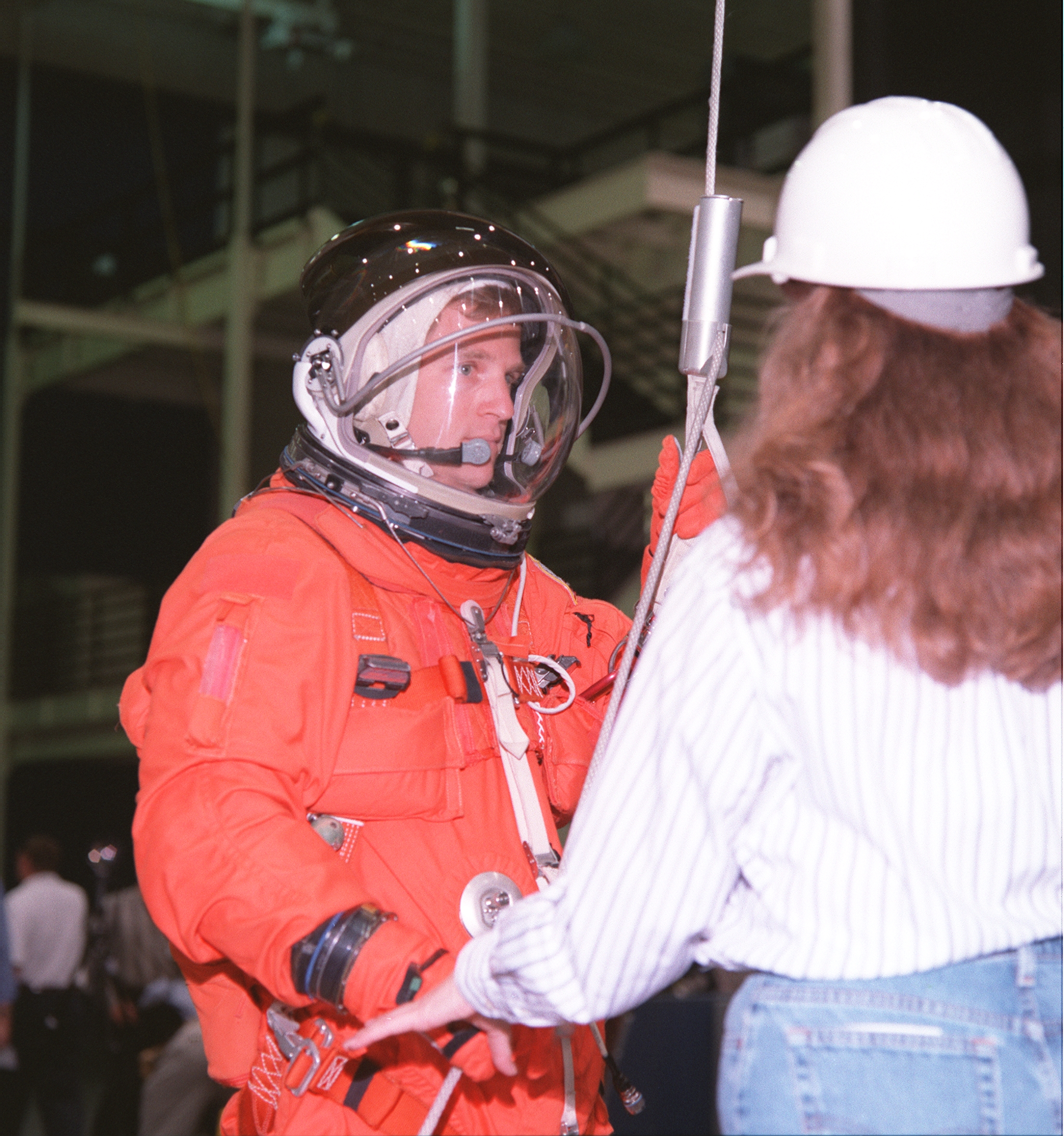 STS-95 crew training - emergency egress training at bldg 9