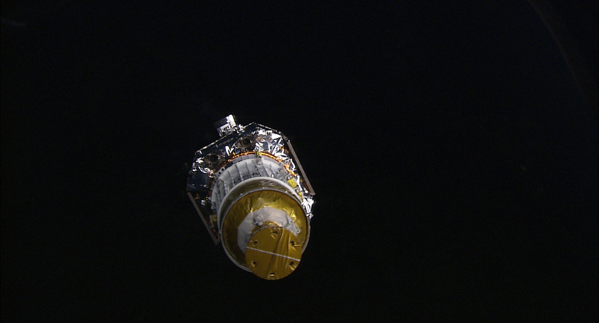 Views of the Chandra telescope take with HDTV on STS-93