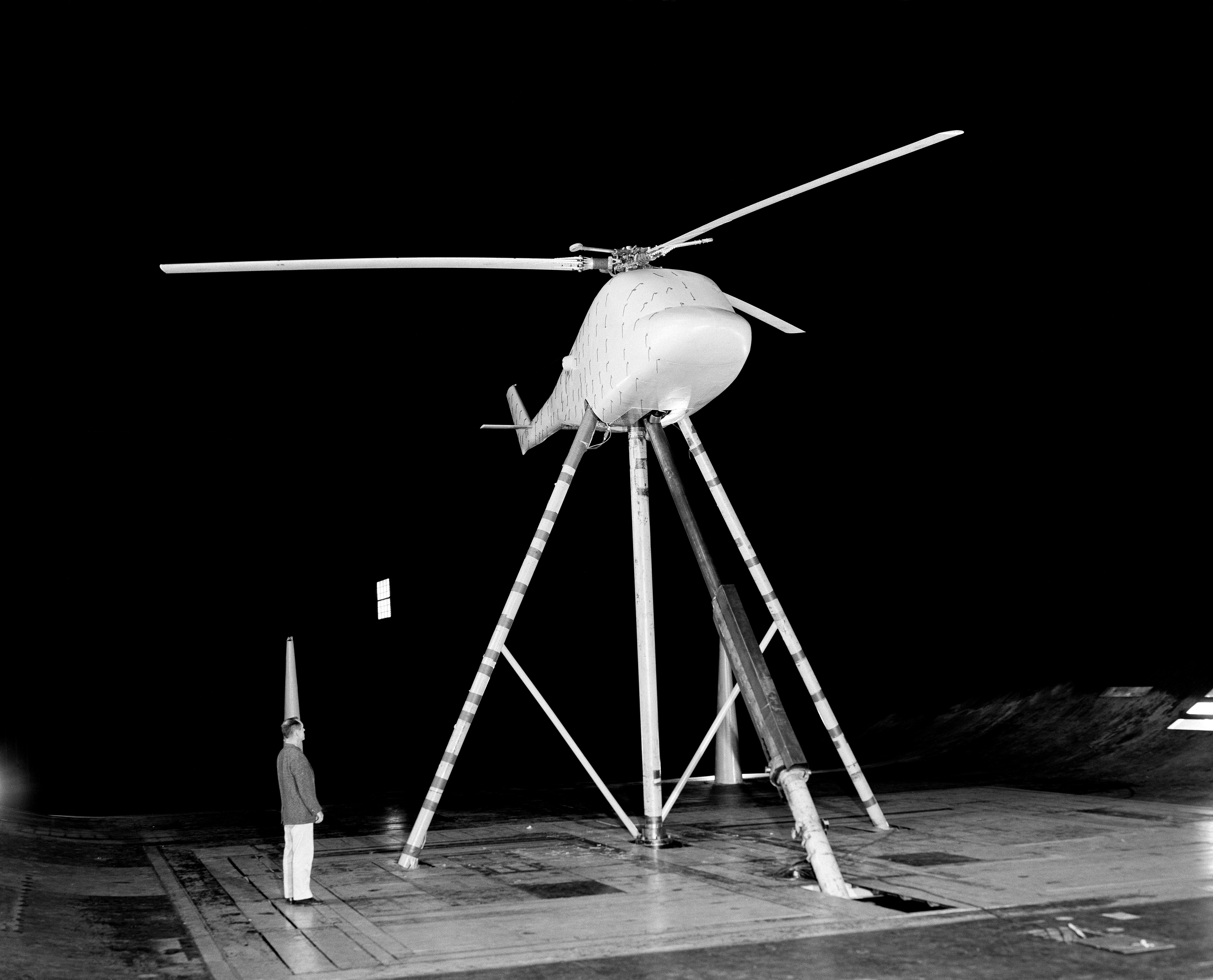 Lockheed Rigid Rotor Model in Ames 40x80 Foot Wind Tunnel.