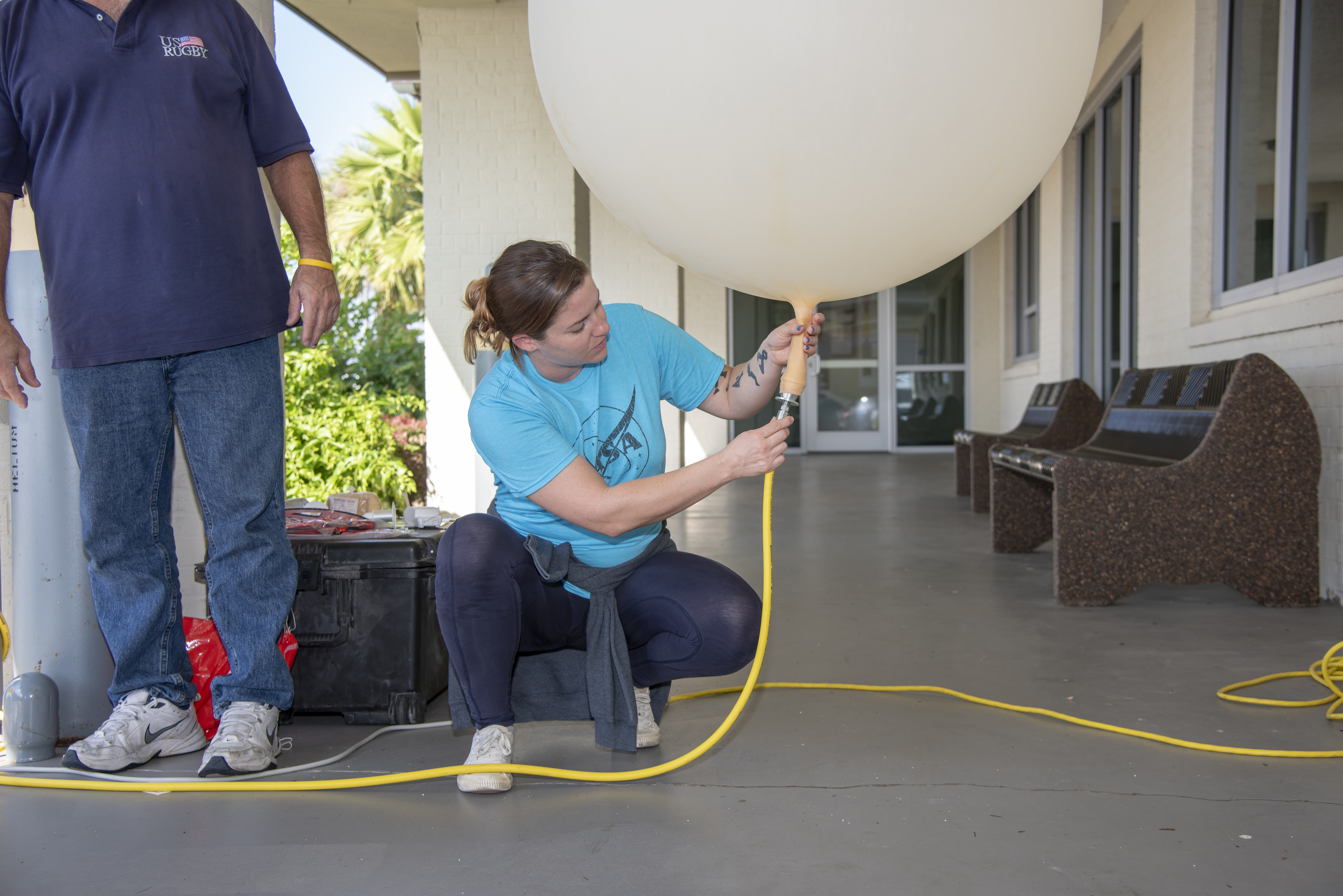 NASA Meteorologists Launch Weather Balloon Before Research Flight