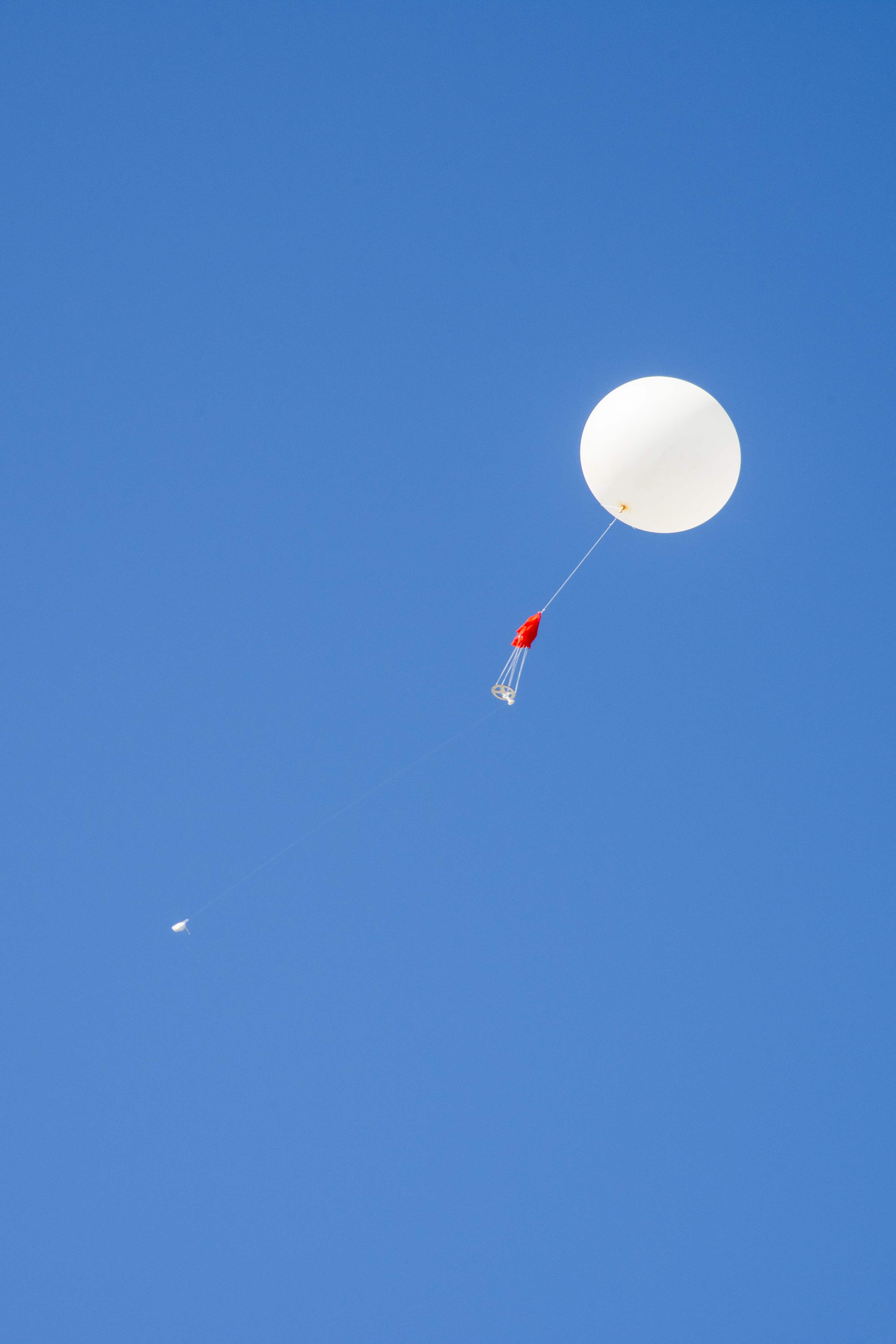 NASA Meteorologists Launch Weather Balloon Before Research Flight