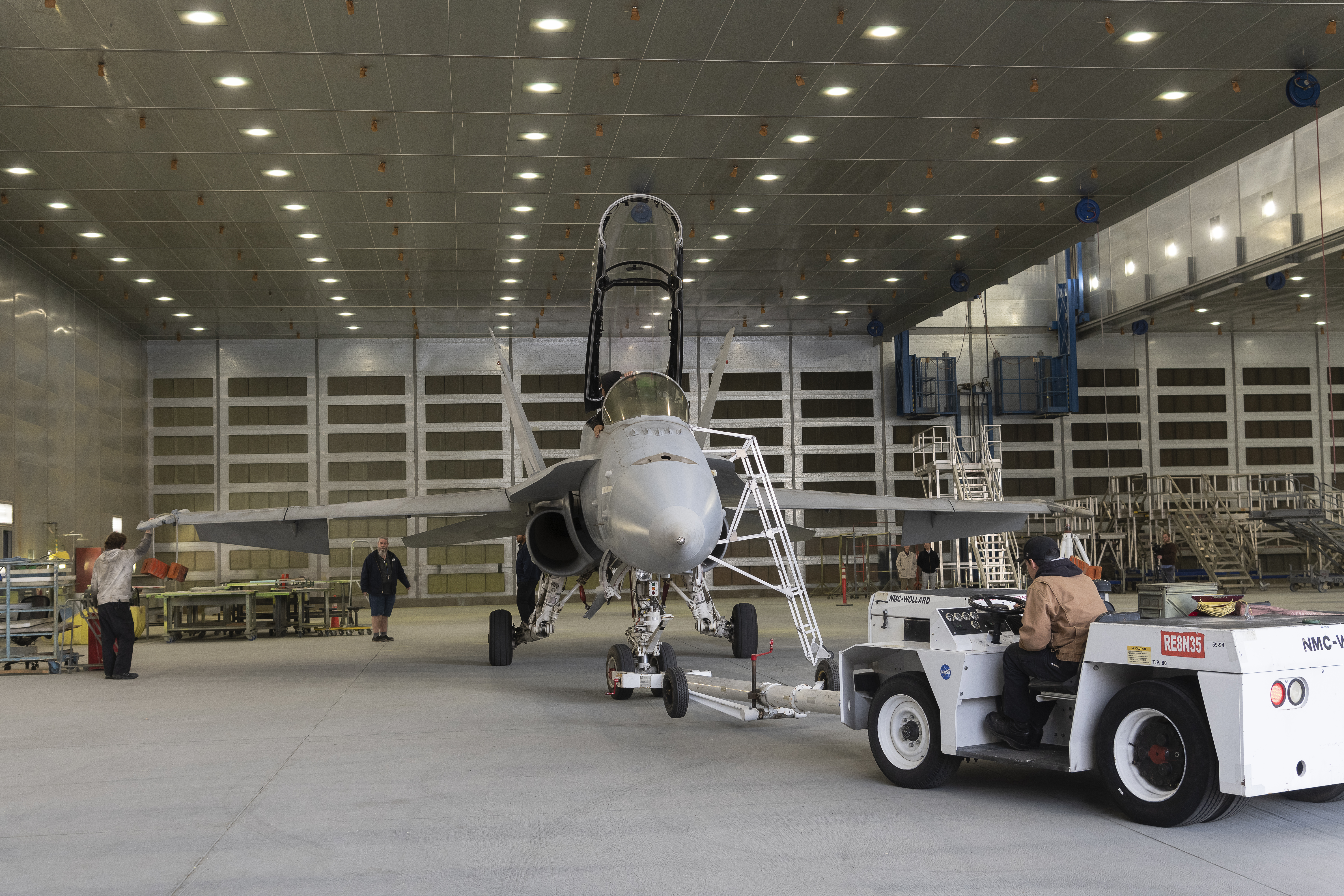 NASA 862 Enters Air Force Paint Barn
