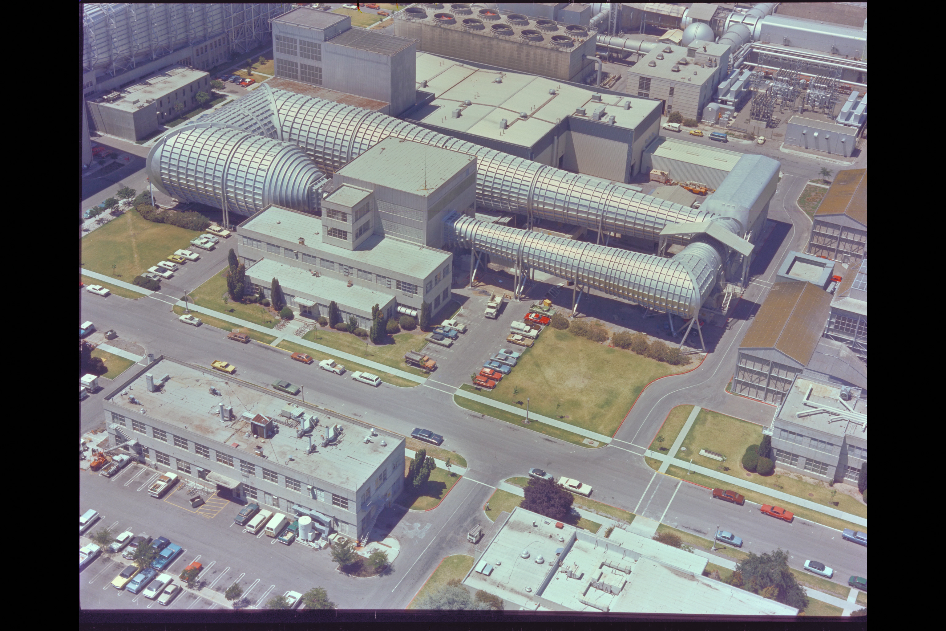 ARC-1977-AC77-0846-12