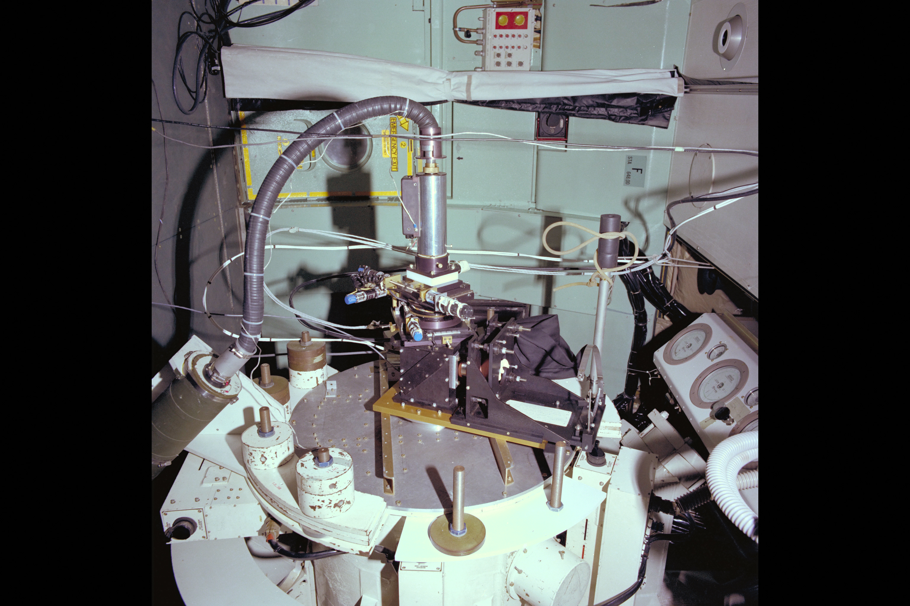 ARC-1979-AC79-0995-21