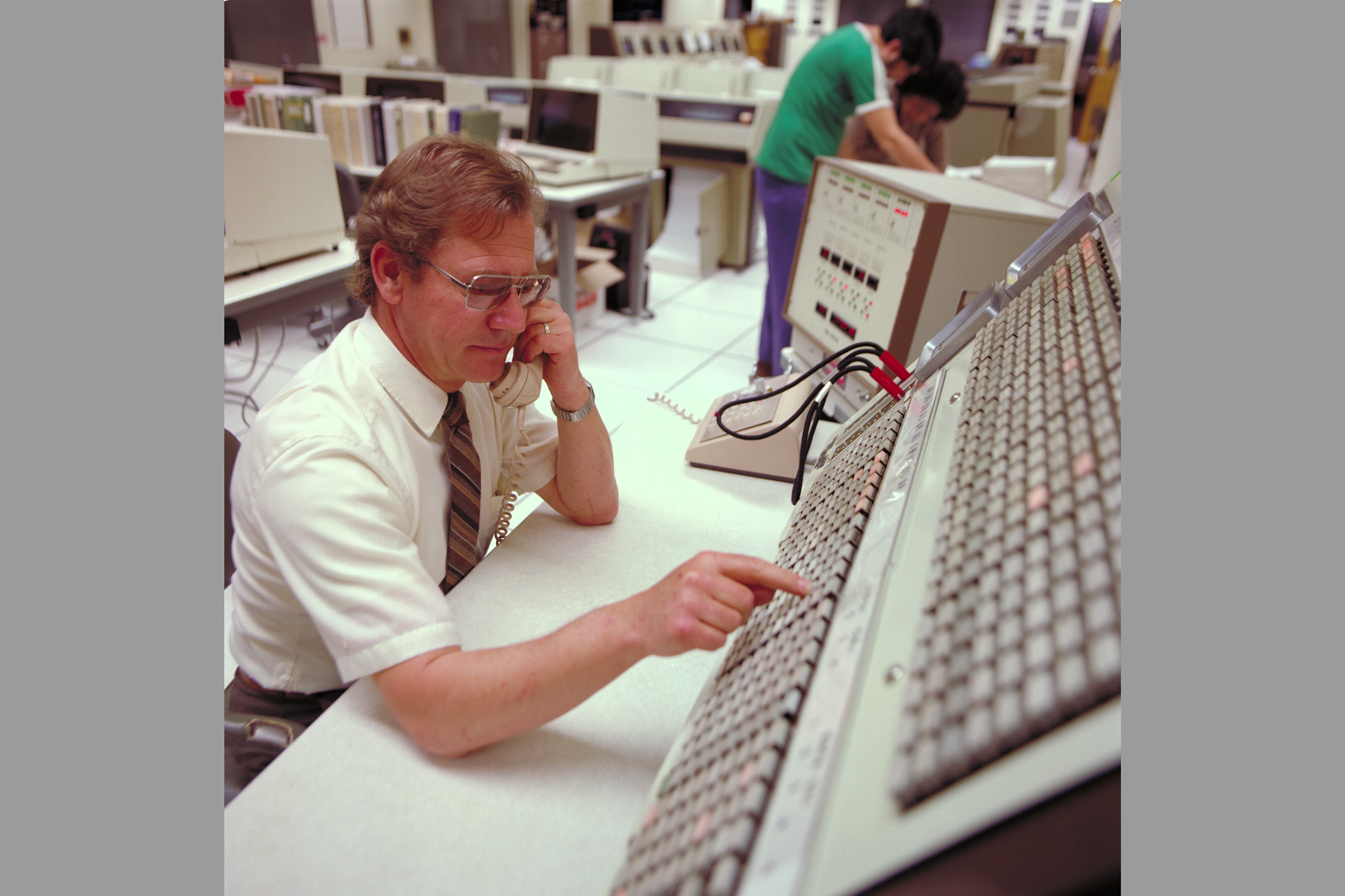 ARC-1983-AC83-0378-35