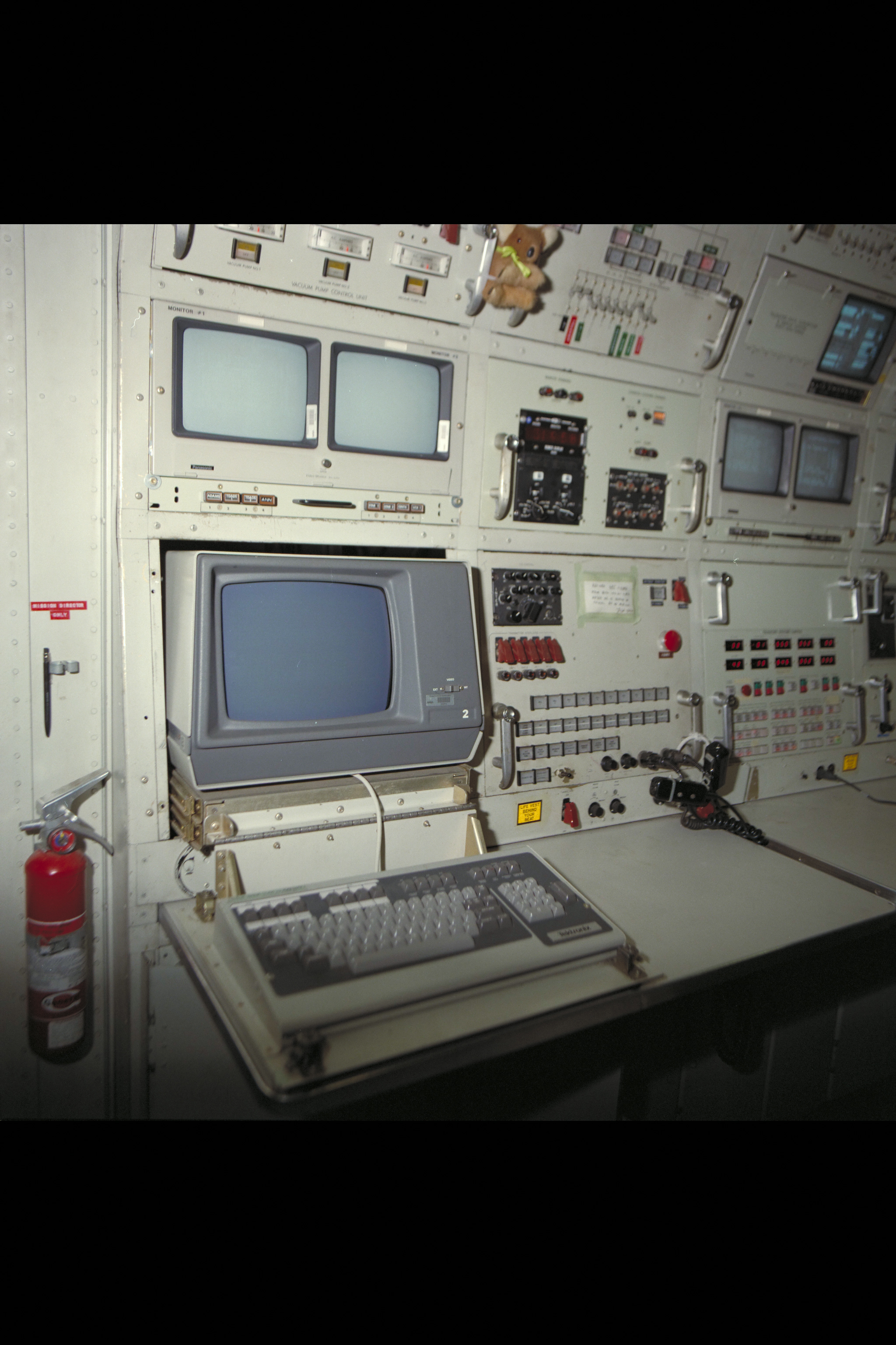 ARC-1984-AC84-0286-10