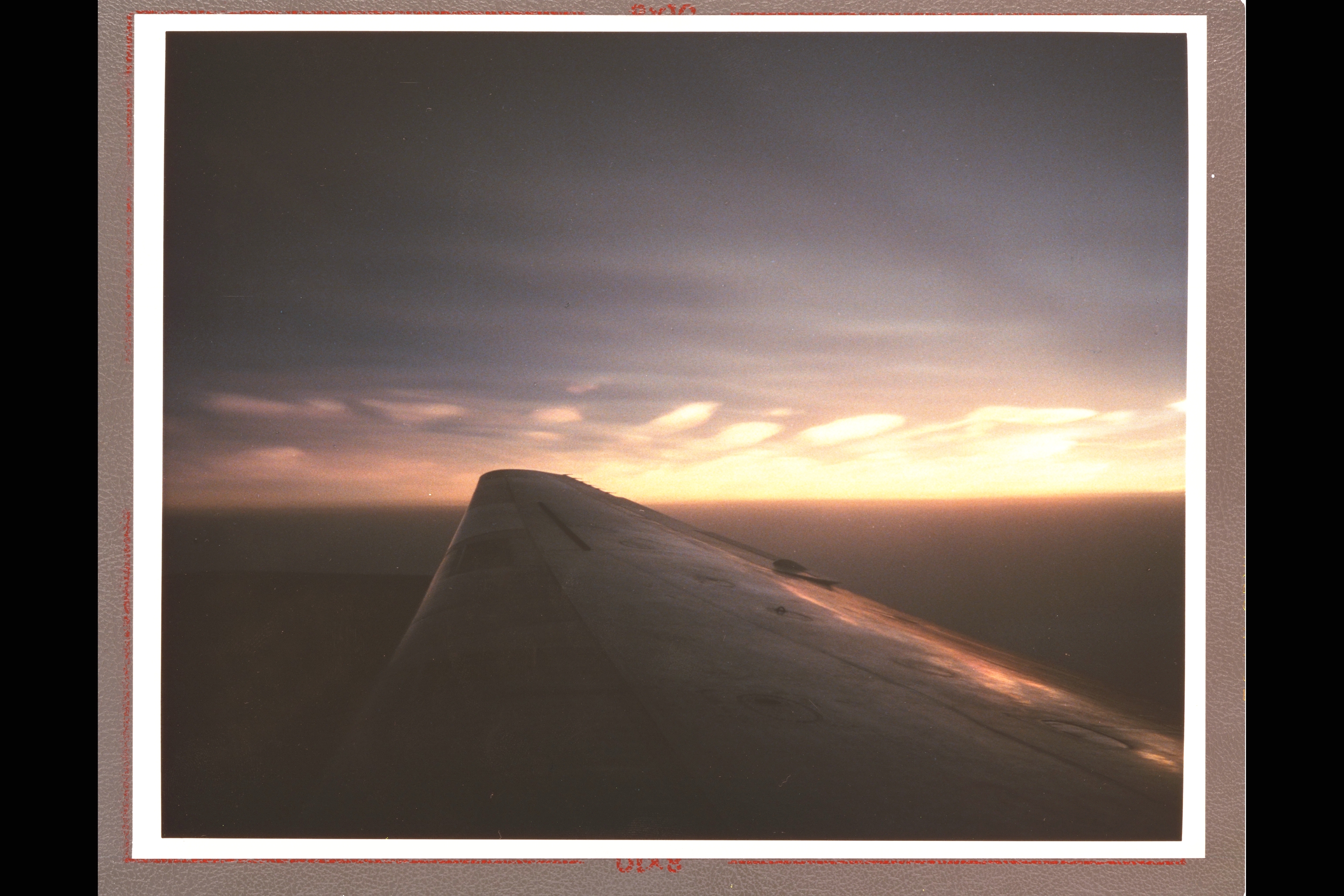 ARC-1989-AC89-0114-592