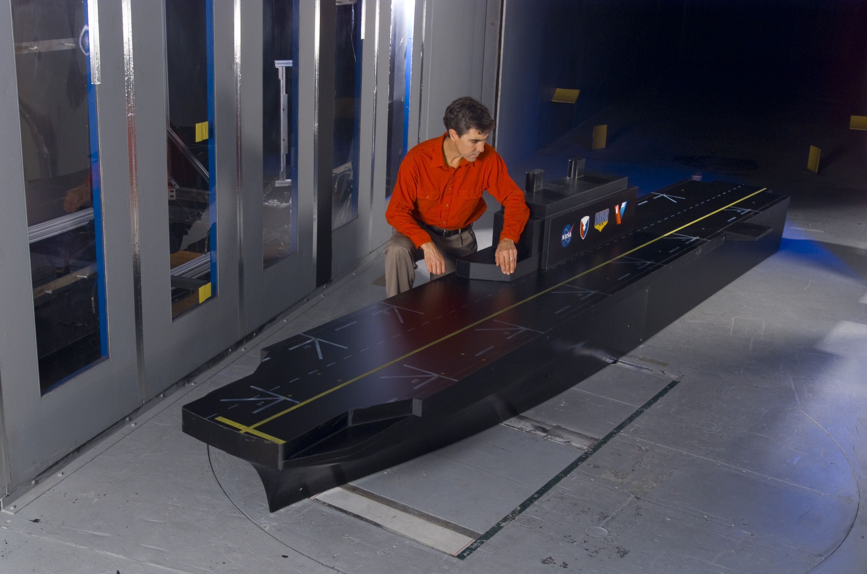 ARC-2001-ACD01-0205-04