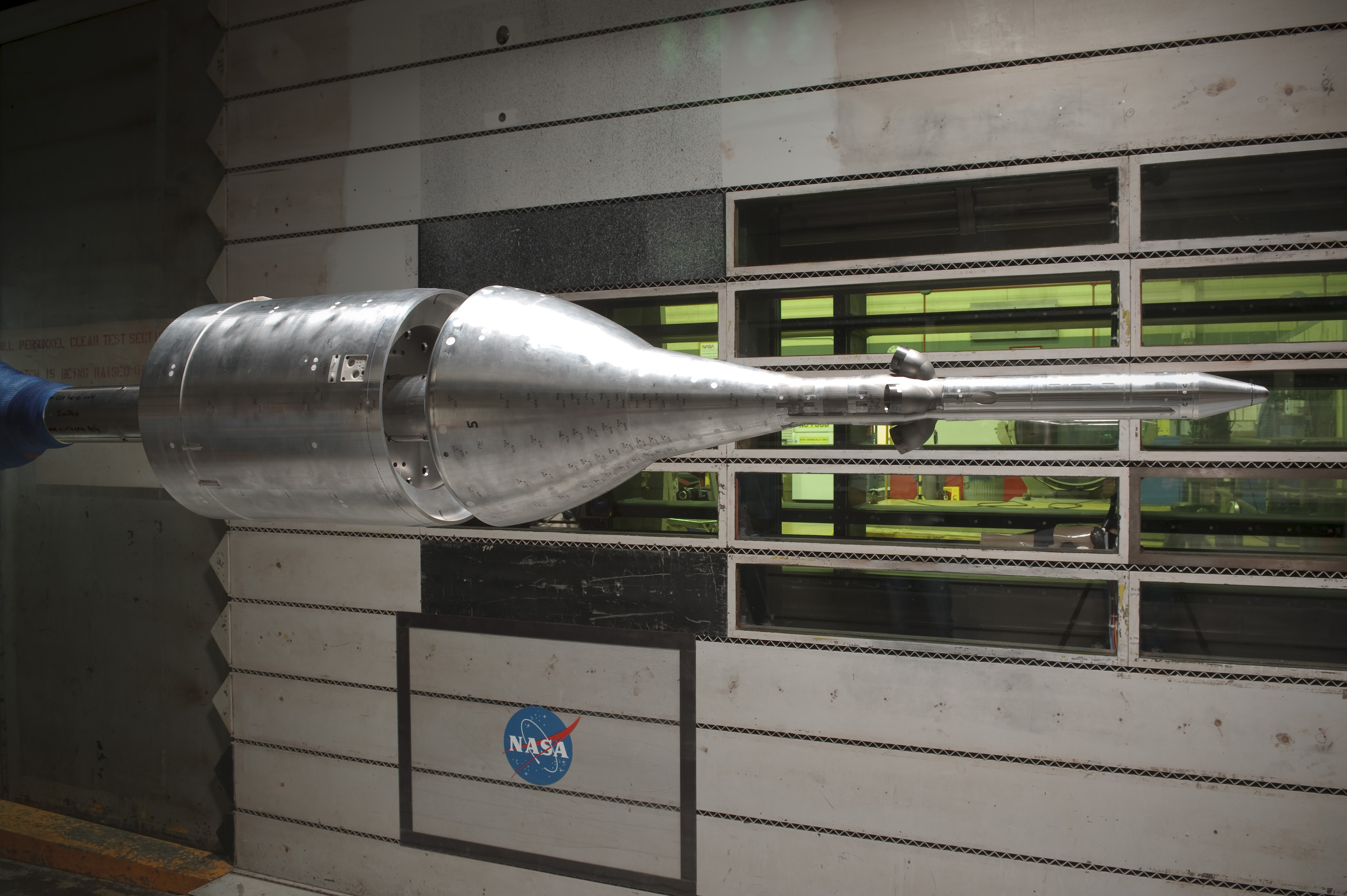 ARC-2008-ACD08-0244-003