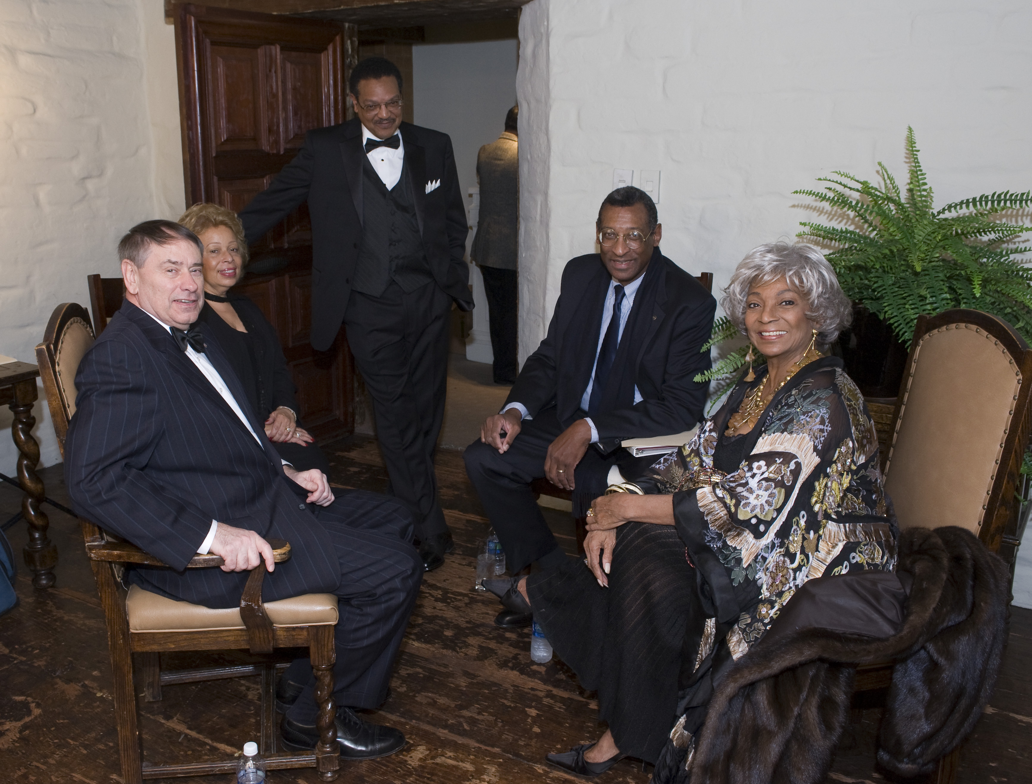 ARC-2010-ACD10-0005-182