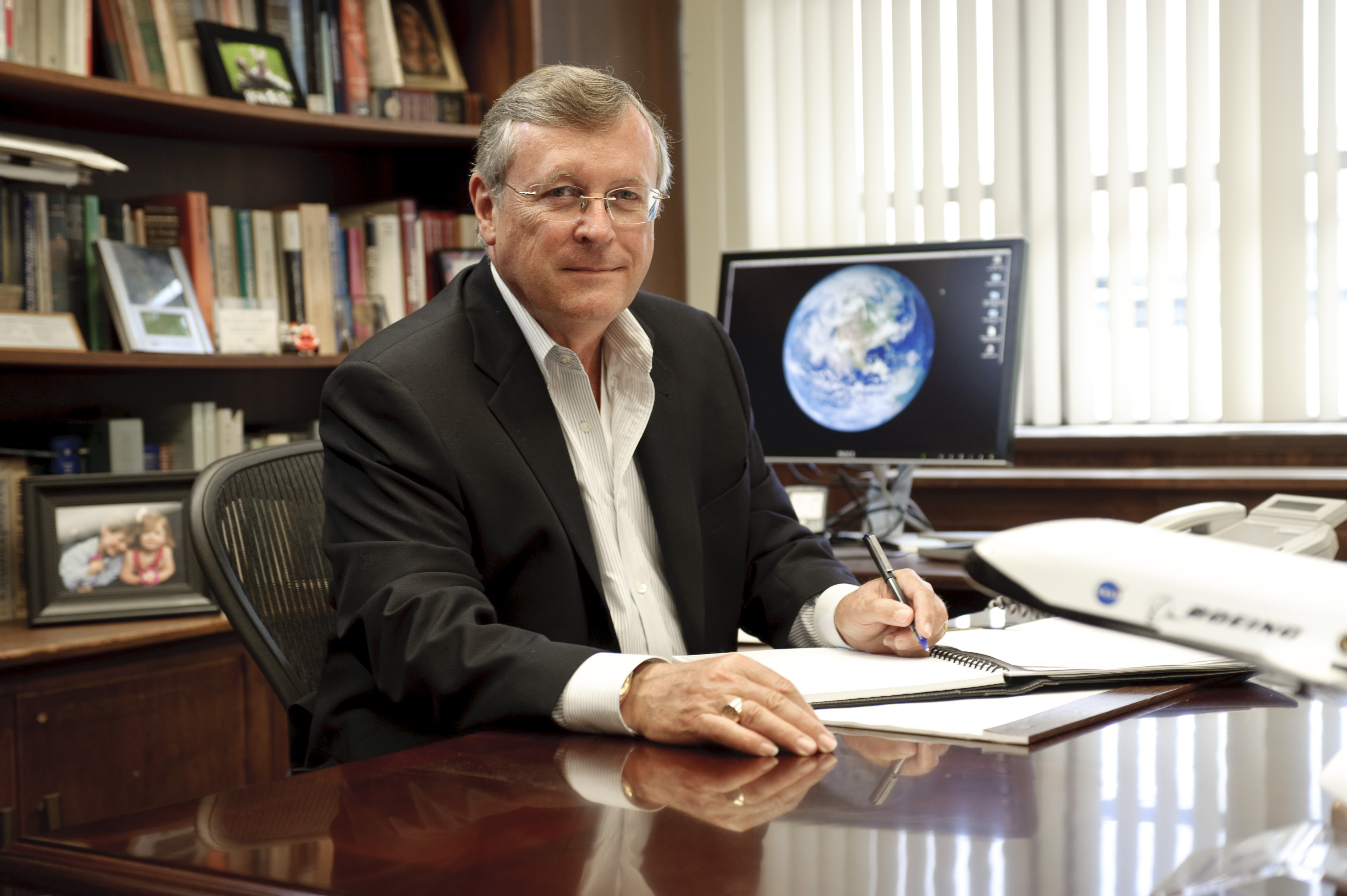 ARC-2010-ACD10-0023-003