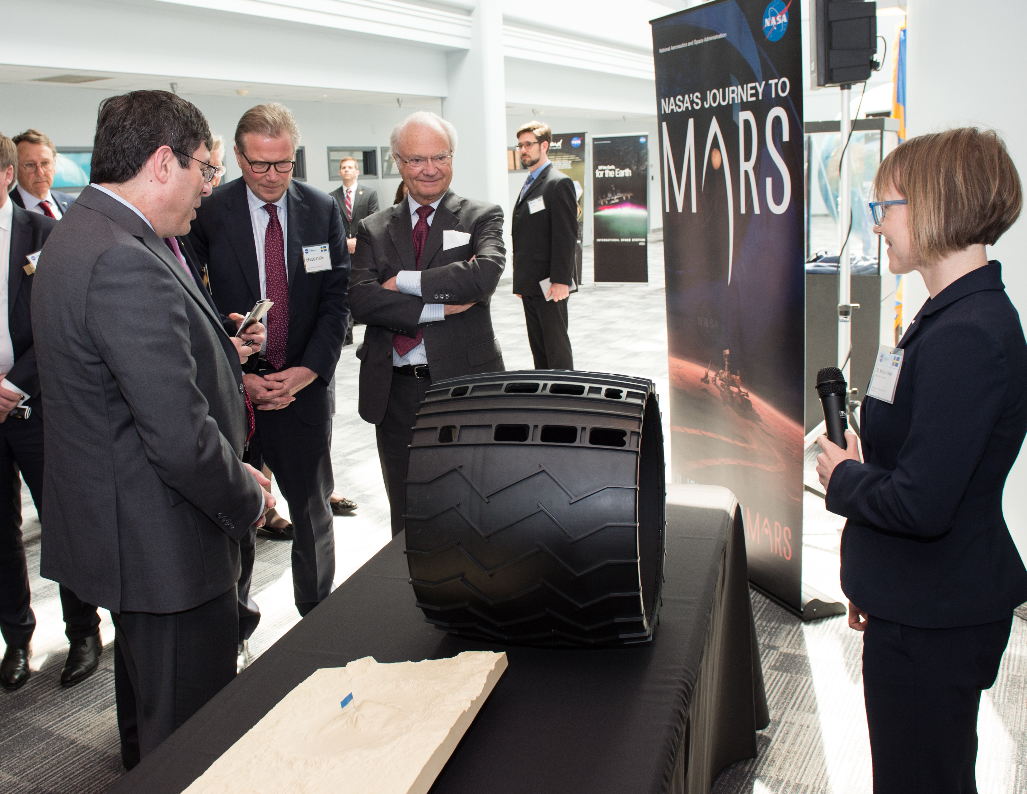 Swedish Delegation Visits NASA Goddard