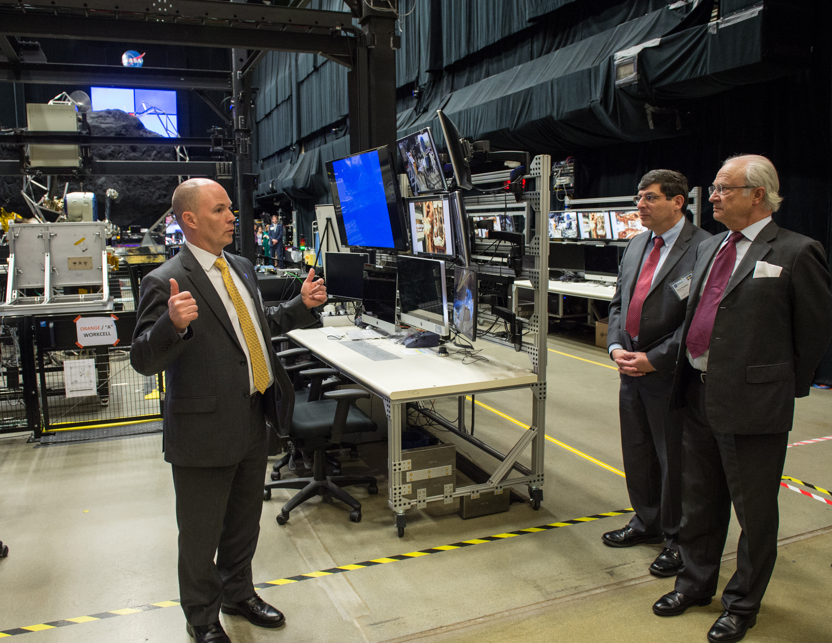 Swedish Delegation Visits NASA Goddard