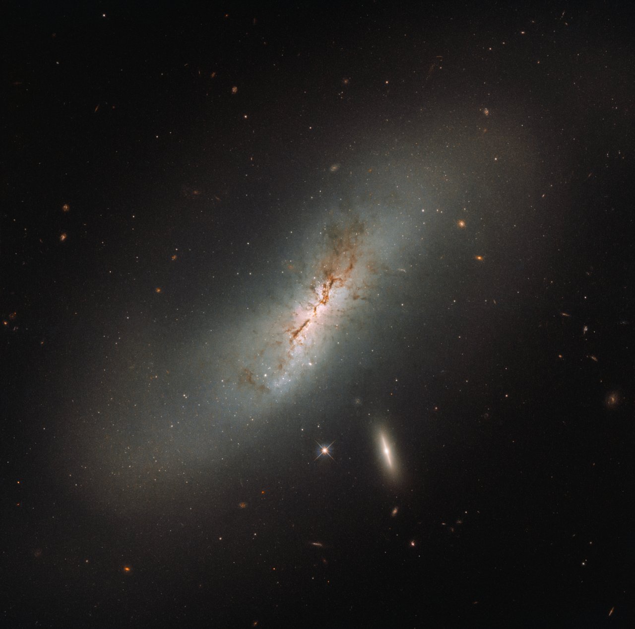 Hubble's makes a double galaxy gaze