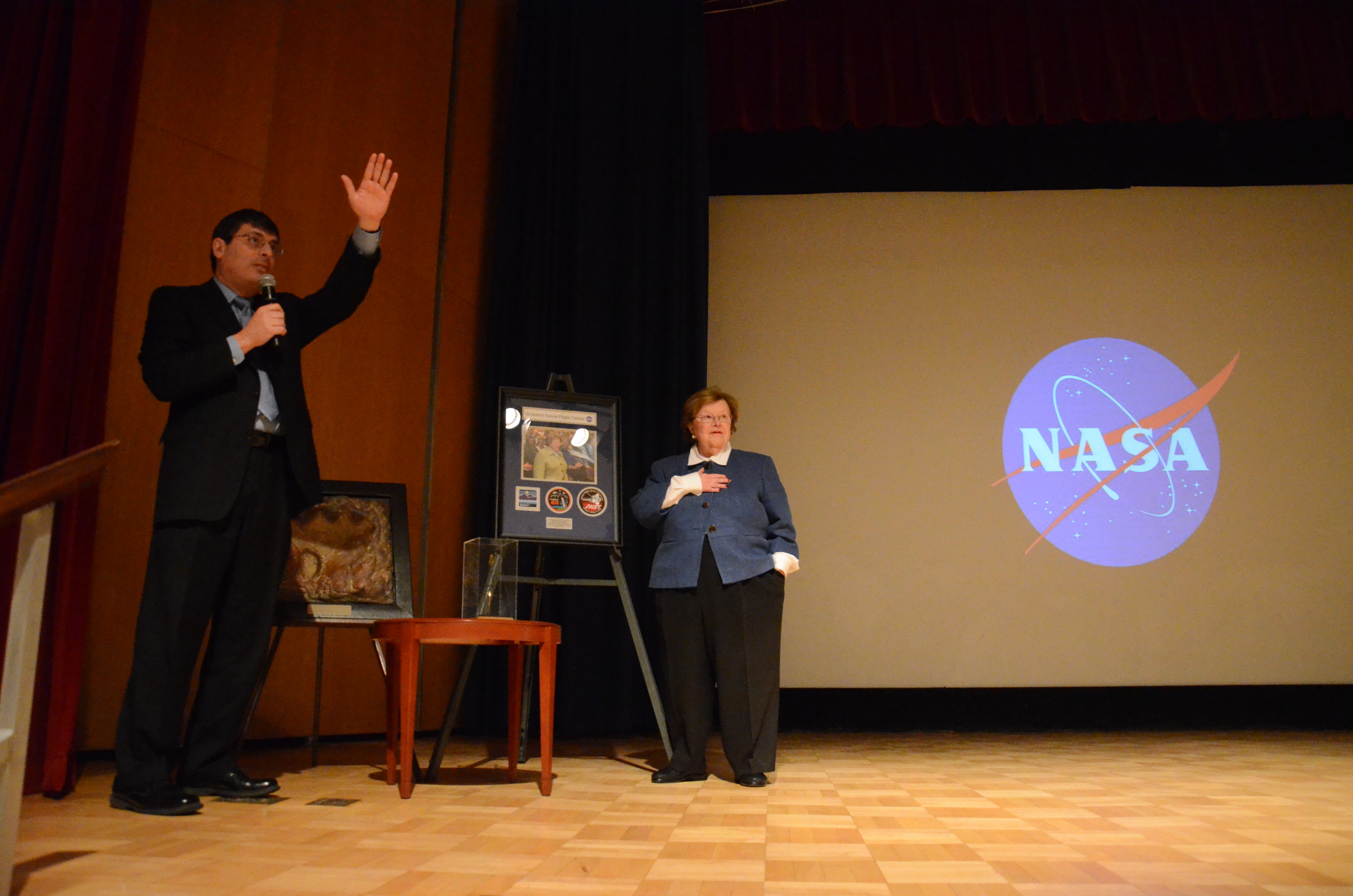 Senator Barbara Mikulski Visits NASA Goddard