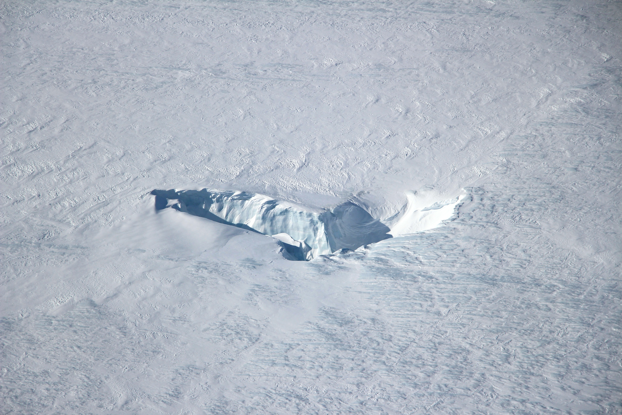 Chutes and Fissures in Greenland