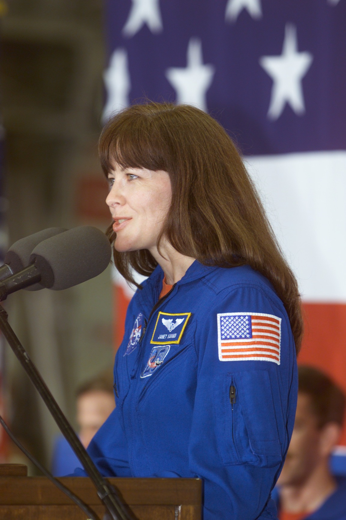 STS-104 Crew Return, Ellington Field, Building 990