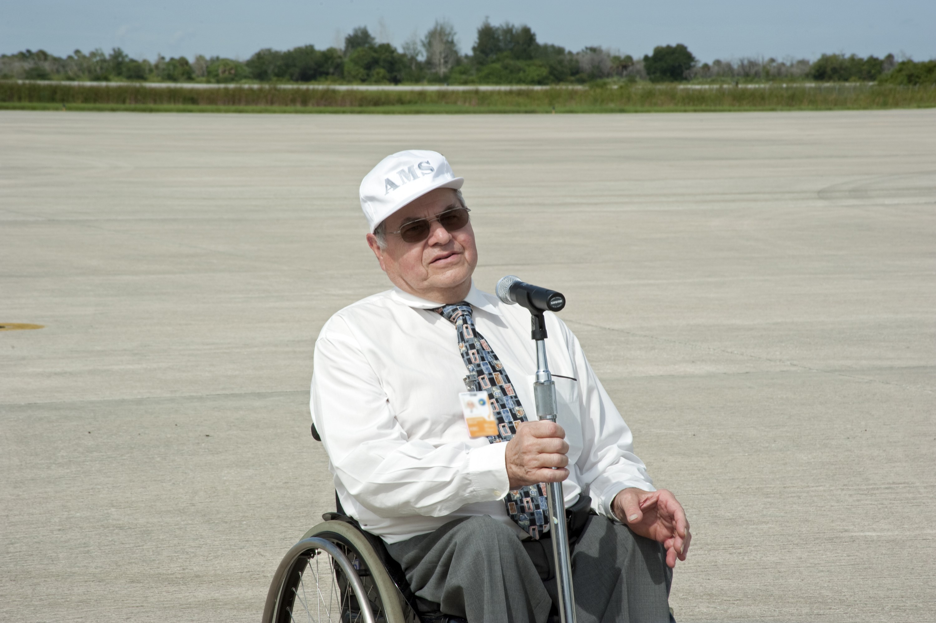 KSC-2010-4469