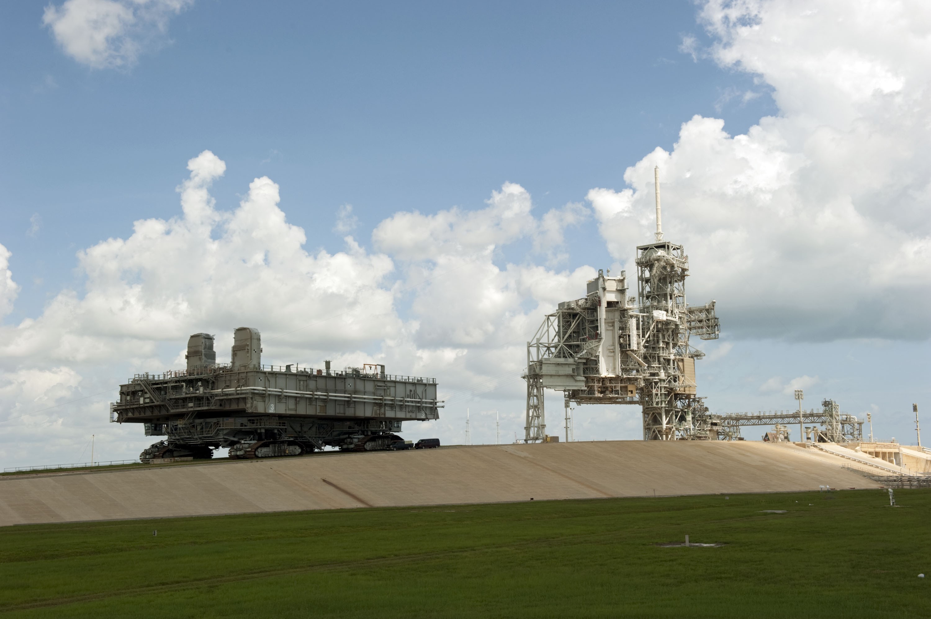 KSC-2011-5589