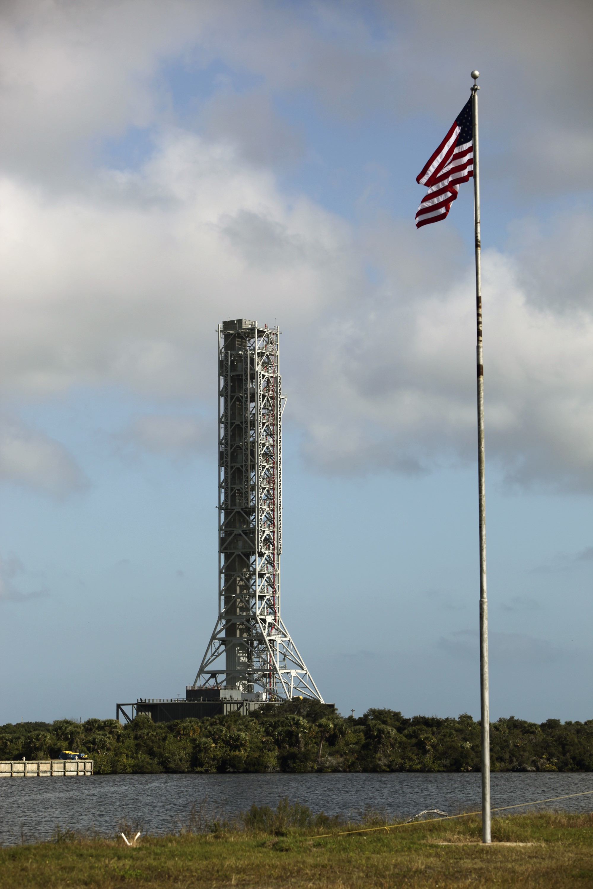 KSC-2011-7803