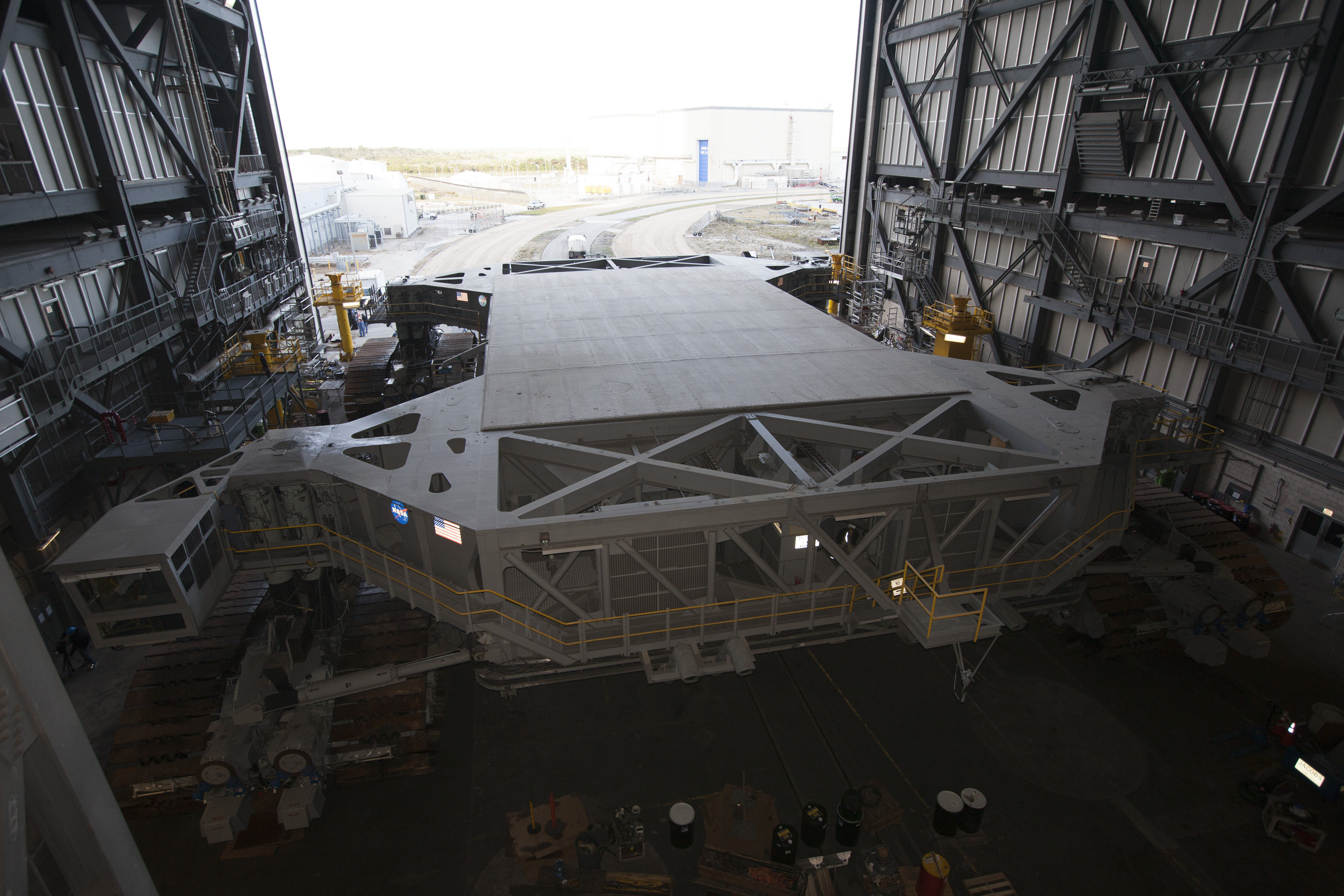 Crawler Transporter 2 Trek