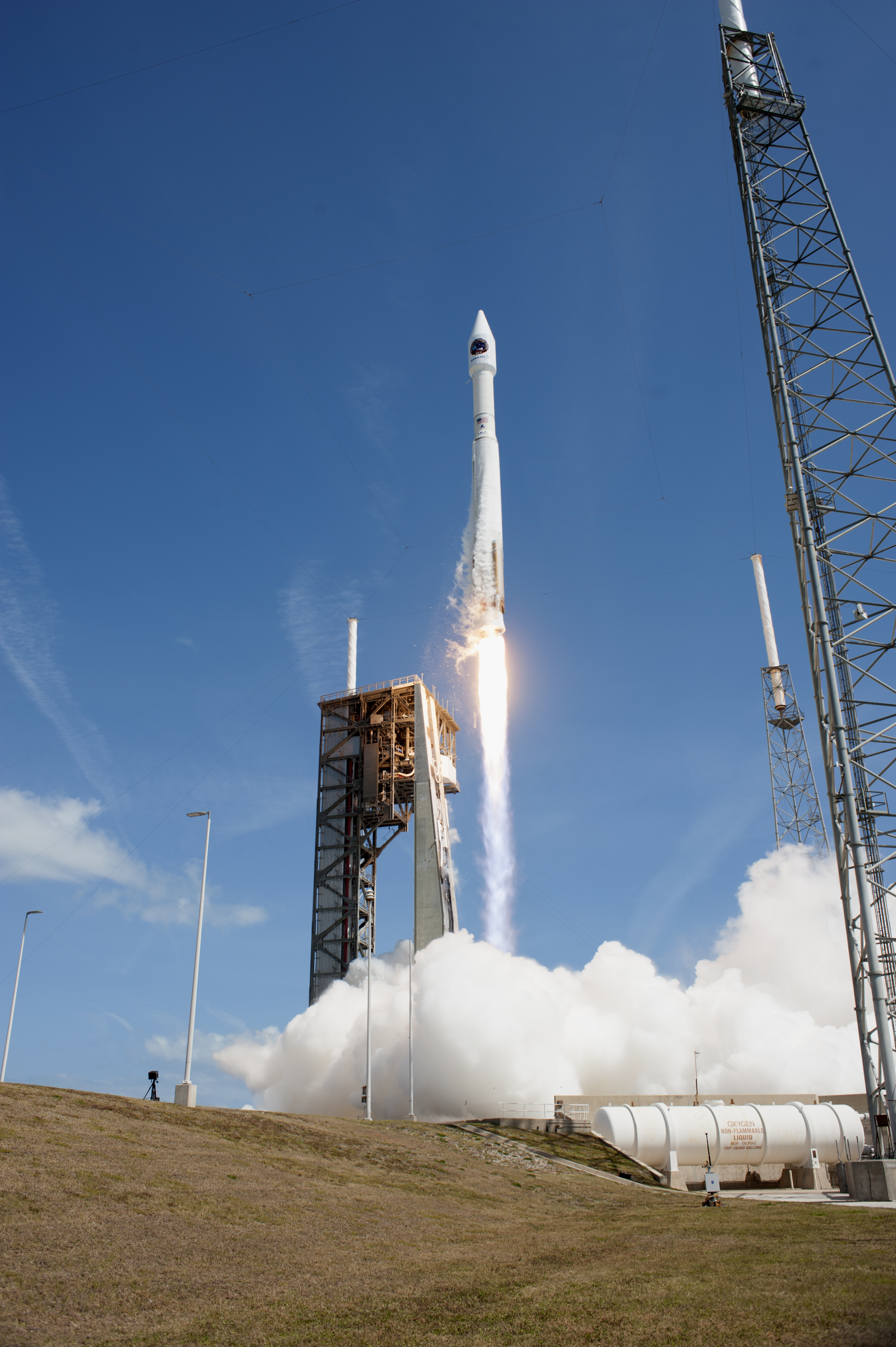 Orbital ATK CRS-7 Liftoff