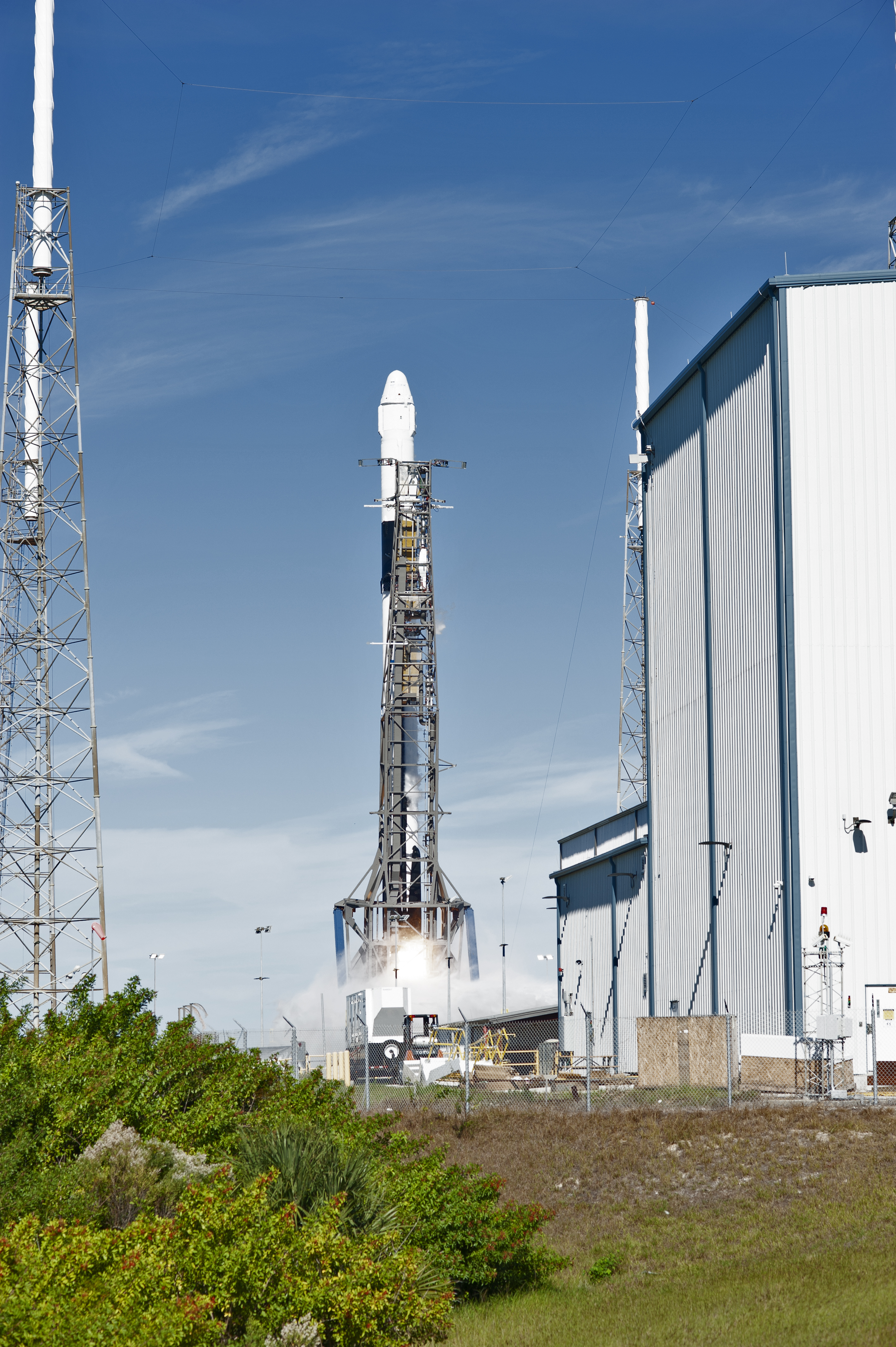 SpaceX CRS-16 Liftoff