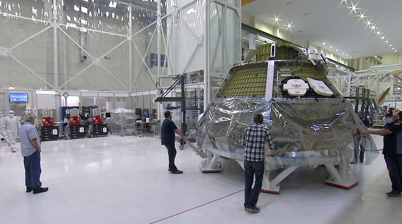 Artemis II Crew Module Move to Clean Room
