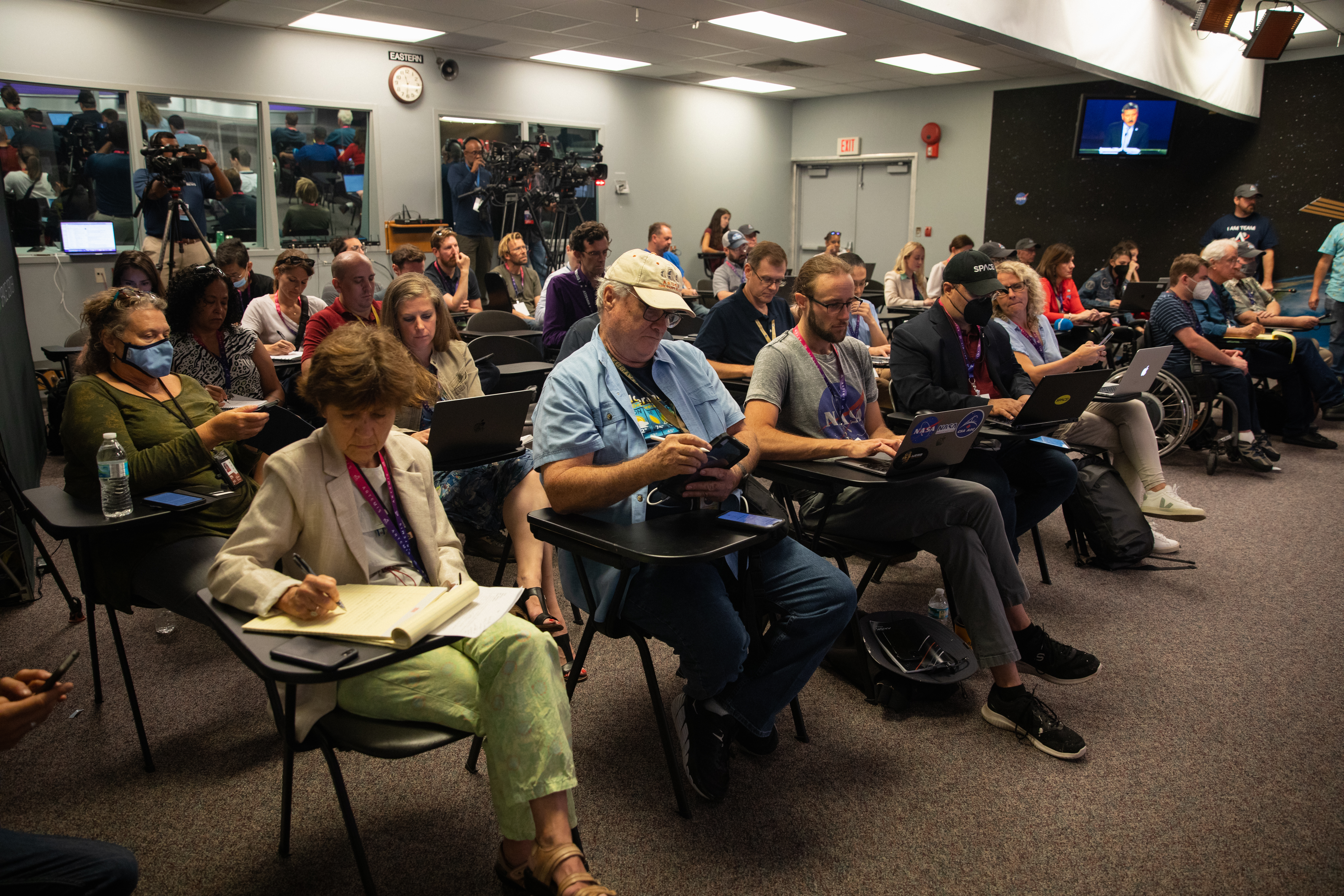 Artemis I Mission Management Briefing