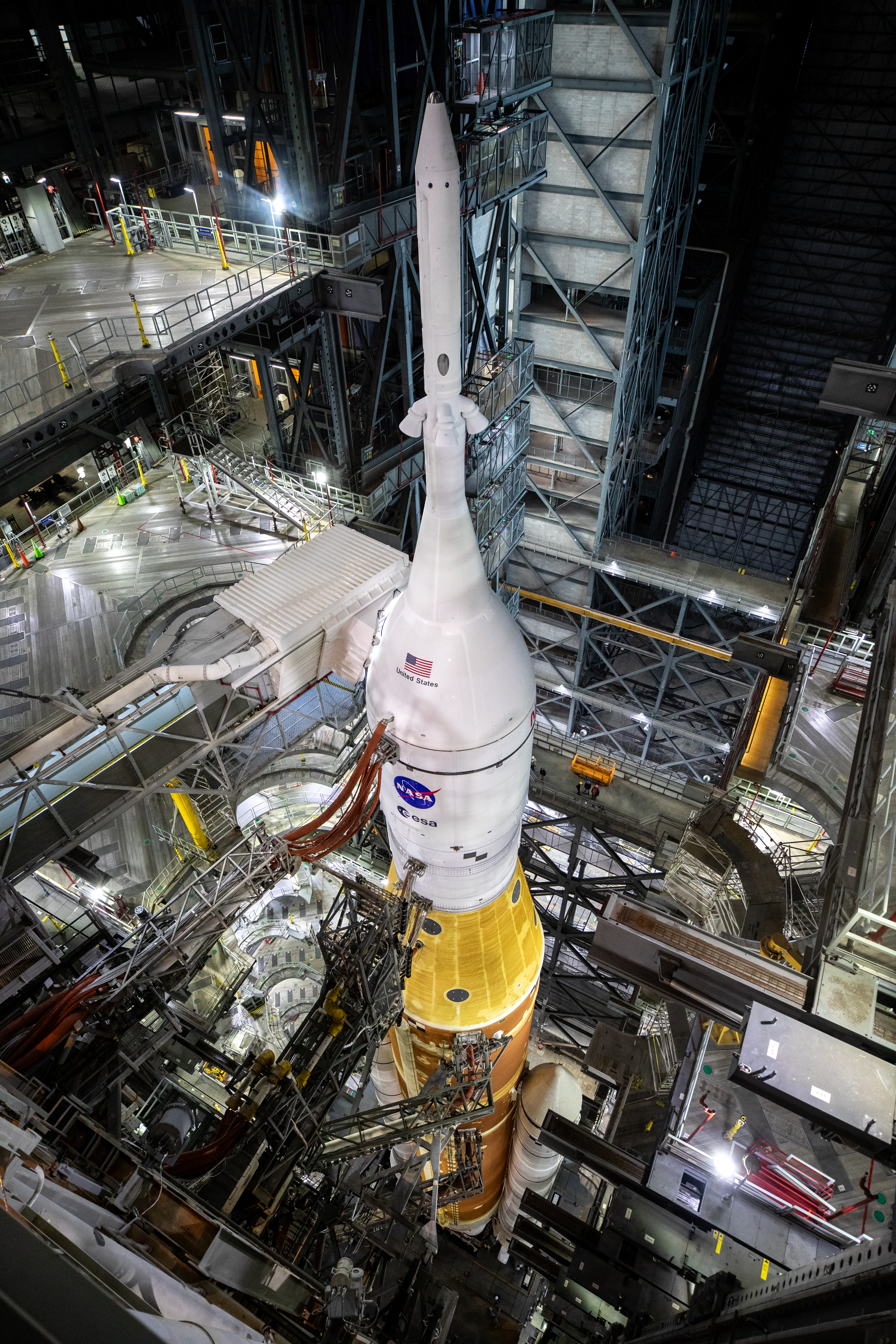 Artemis II Platforms Retracted