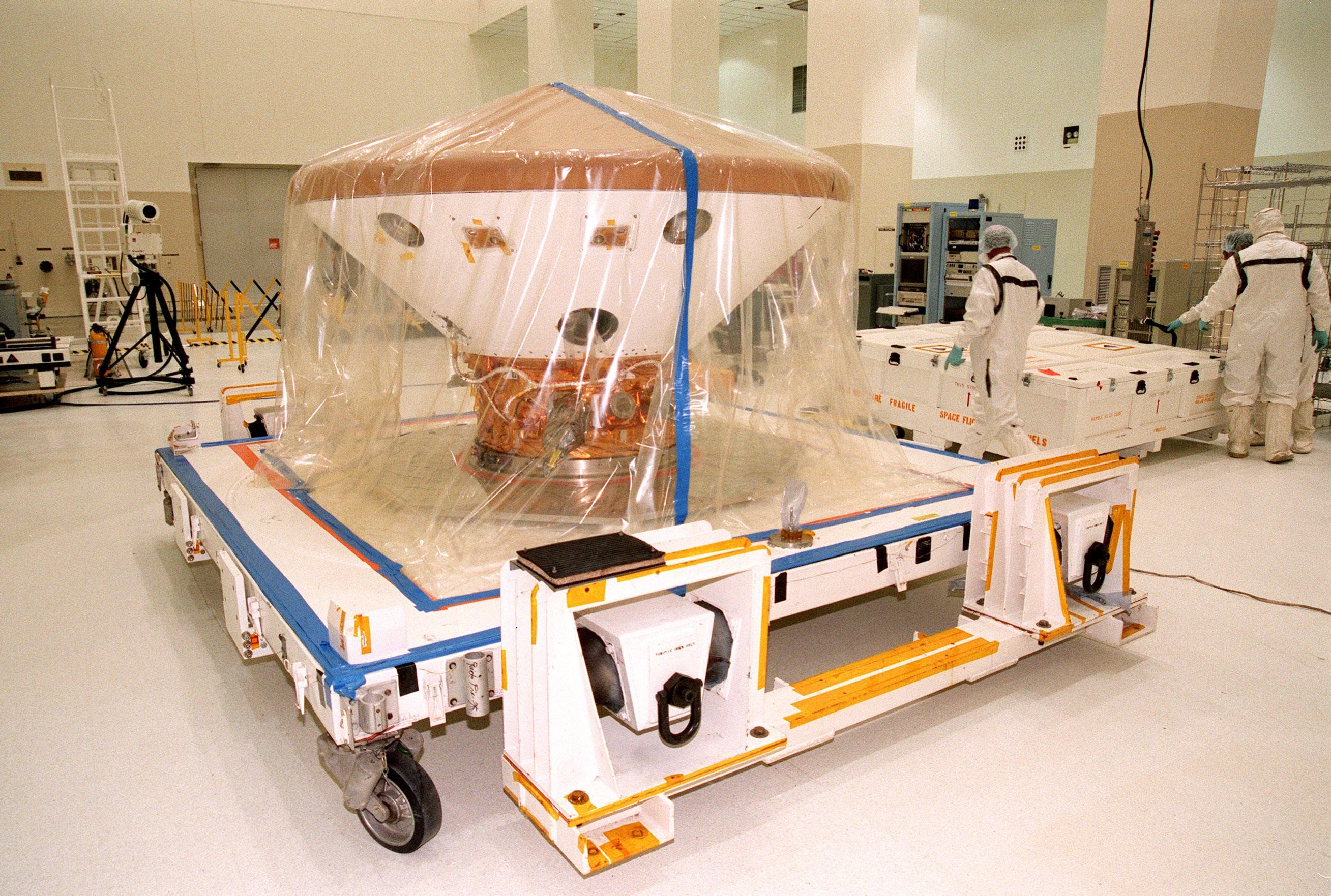 KSC-98pc1212