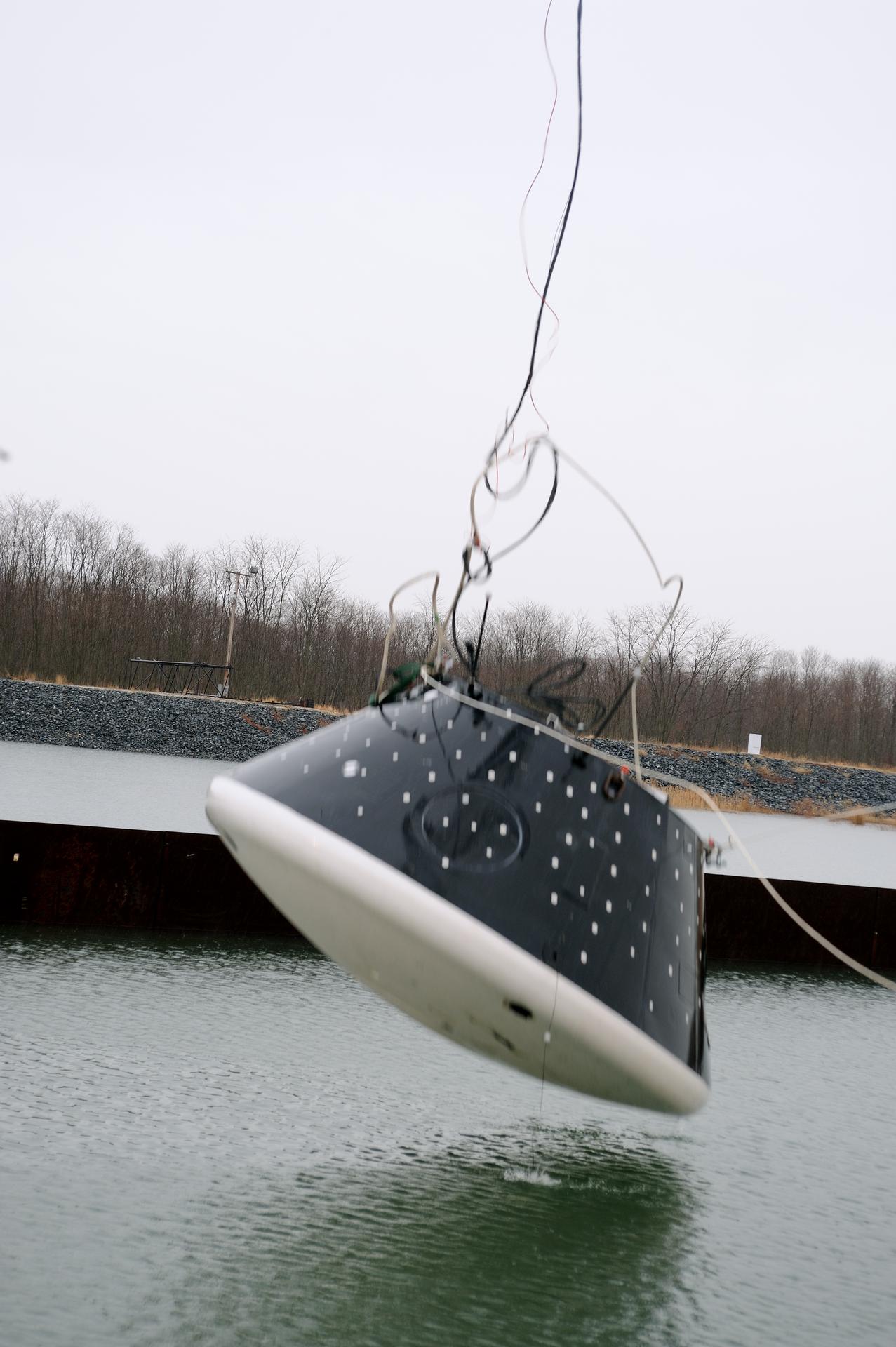 Crew Model Water Landing Module Assessment