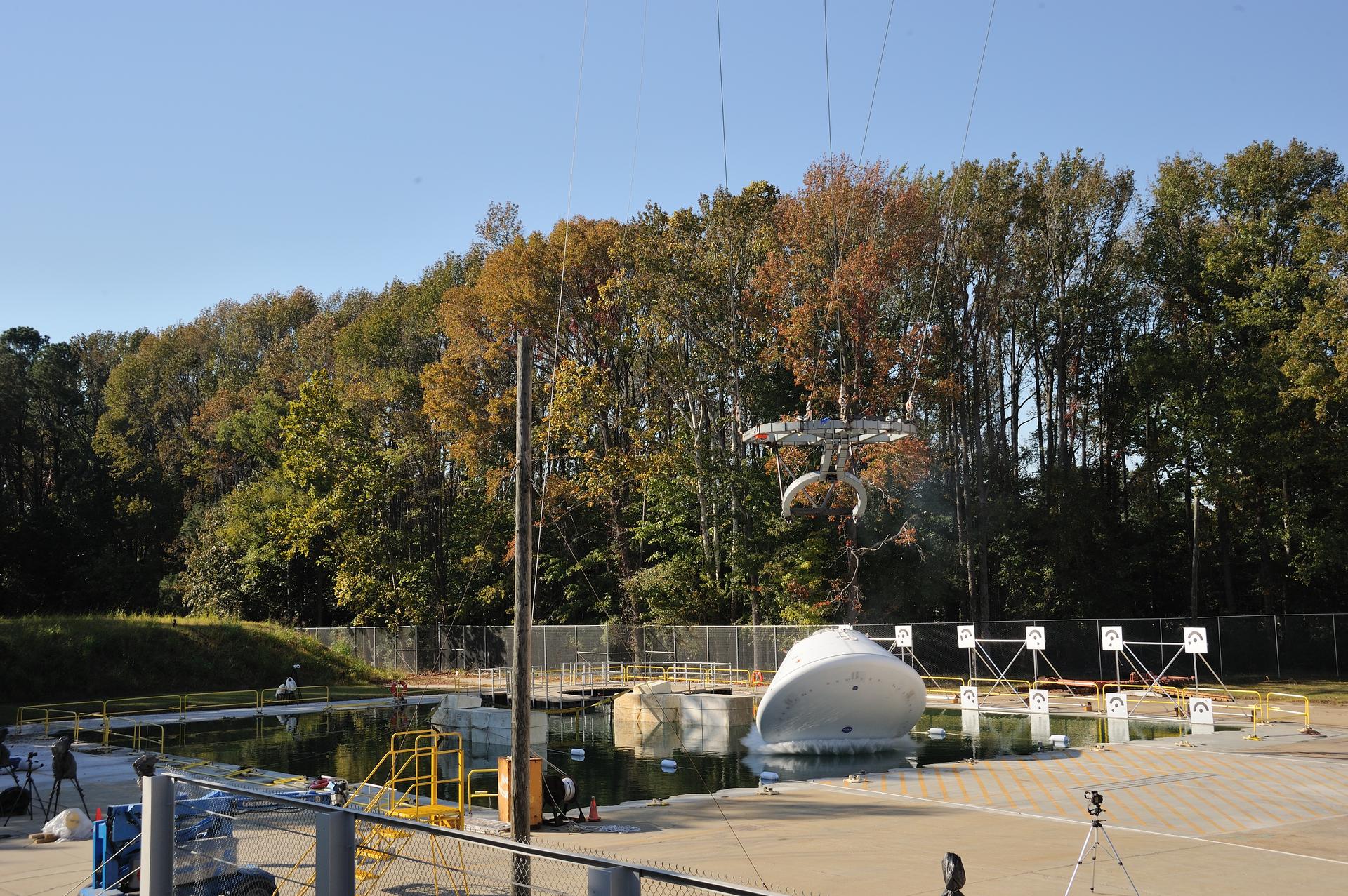 ORION Project-(SPLASH) Structural Passive Landing Attenuation fo