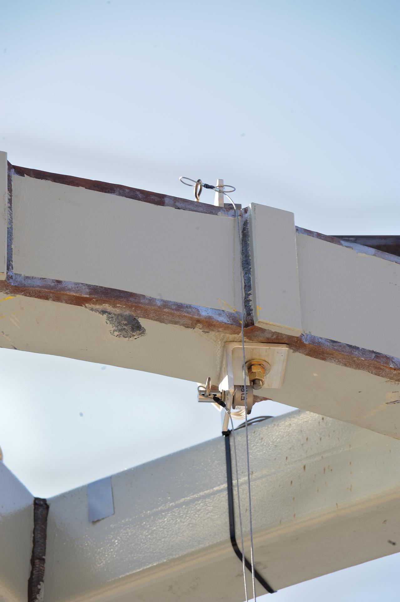 ORION Project-(SPLASH) Structural Passive Landing Attenuation fo