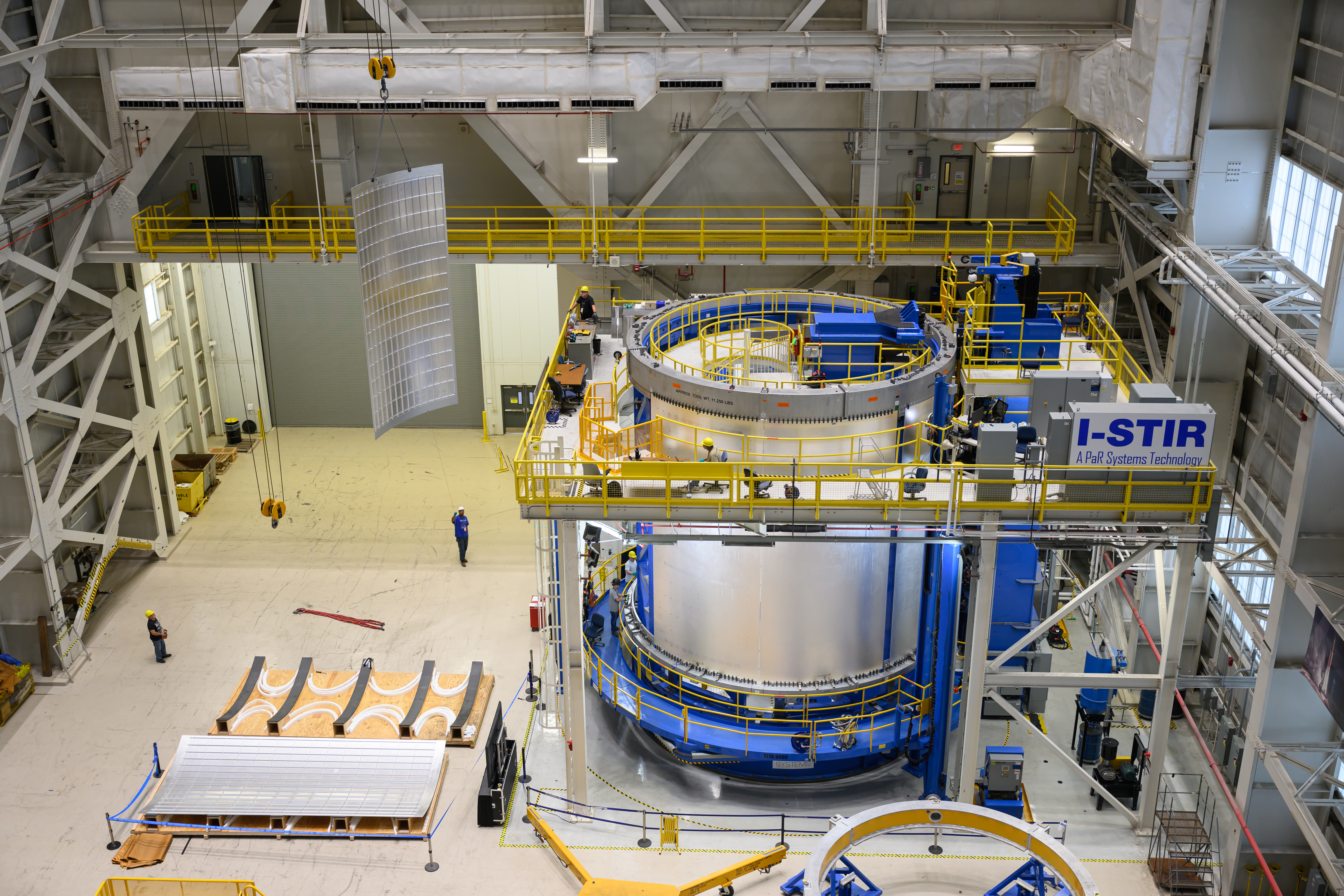 SLS Liquid Hydrogen Tank in Production for NASA’s Artemis IV Mission