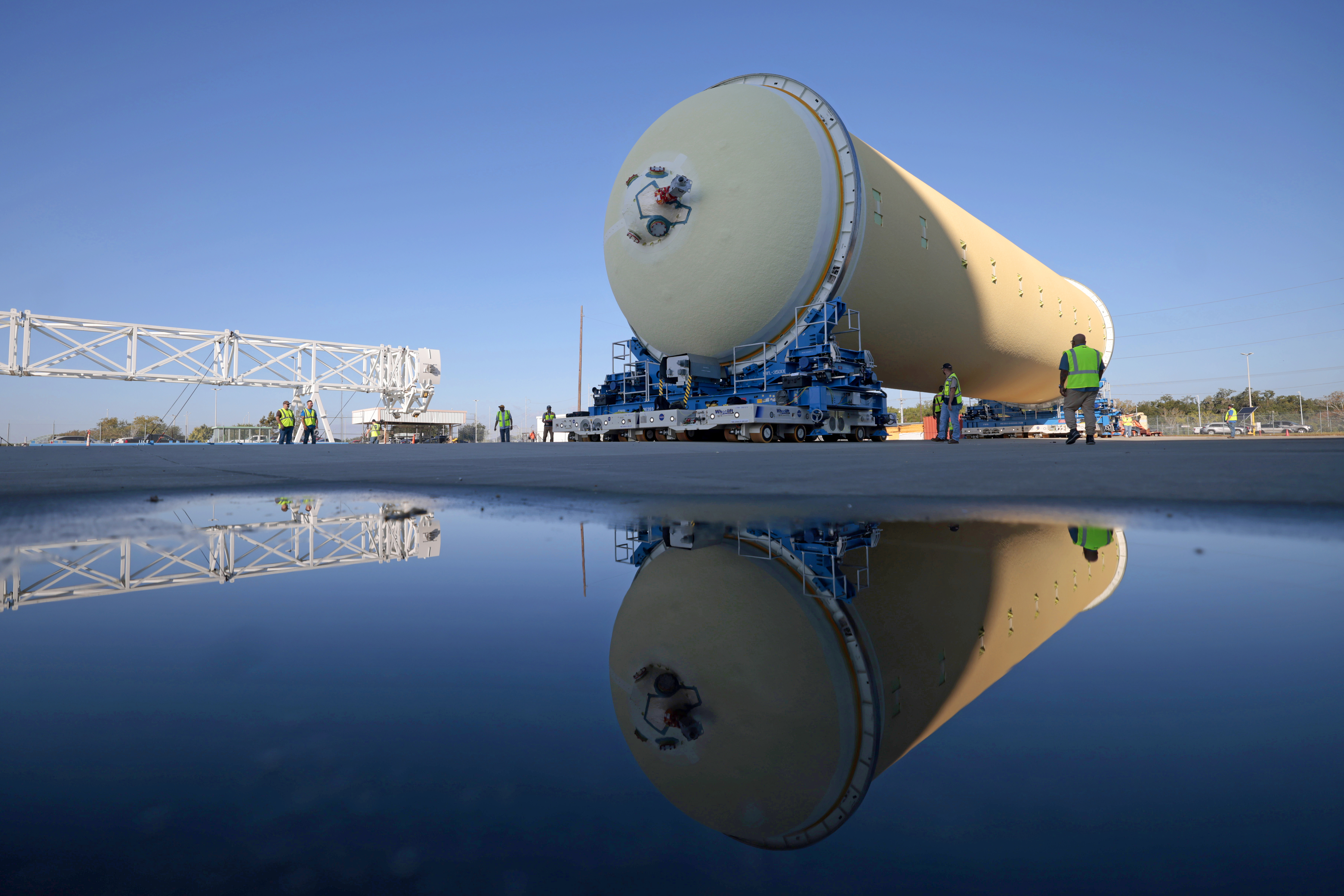 Artemis III Liquid Hydrogen Tank Moves to Next Phase of Production