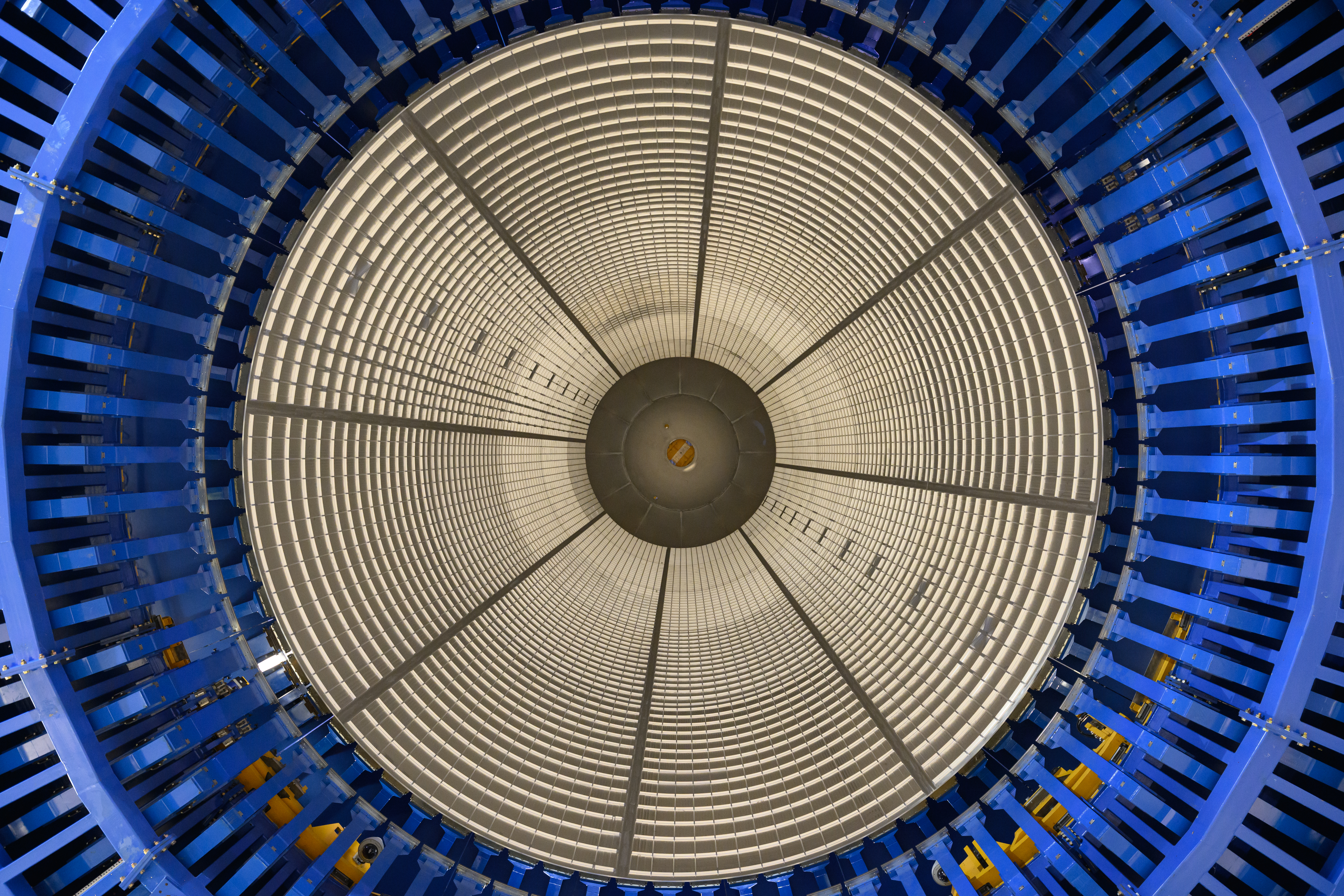 Core Stage Four Liquid Hydrogen Tank Aft Dome Lifts into Vertical Assembly Center