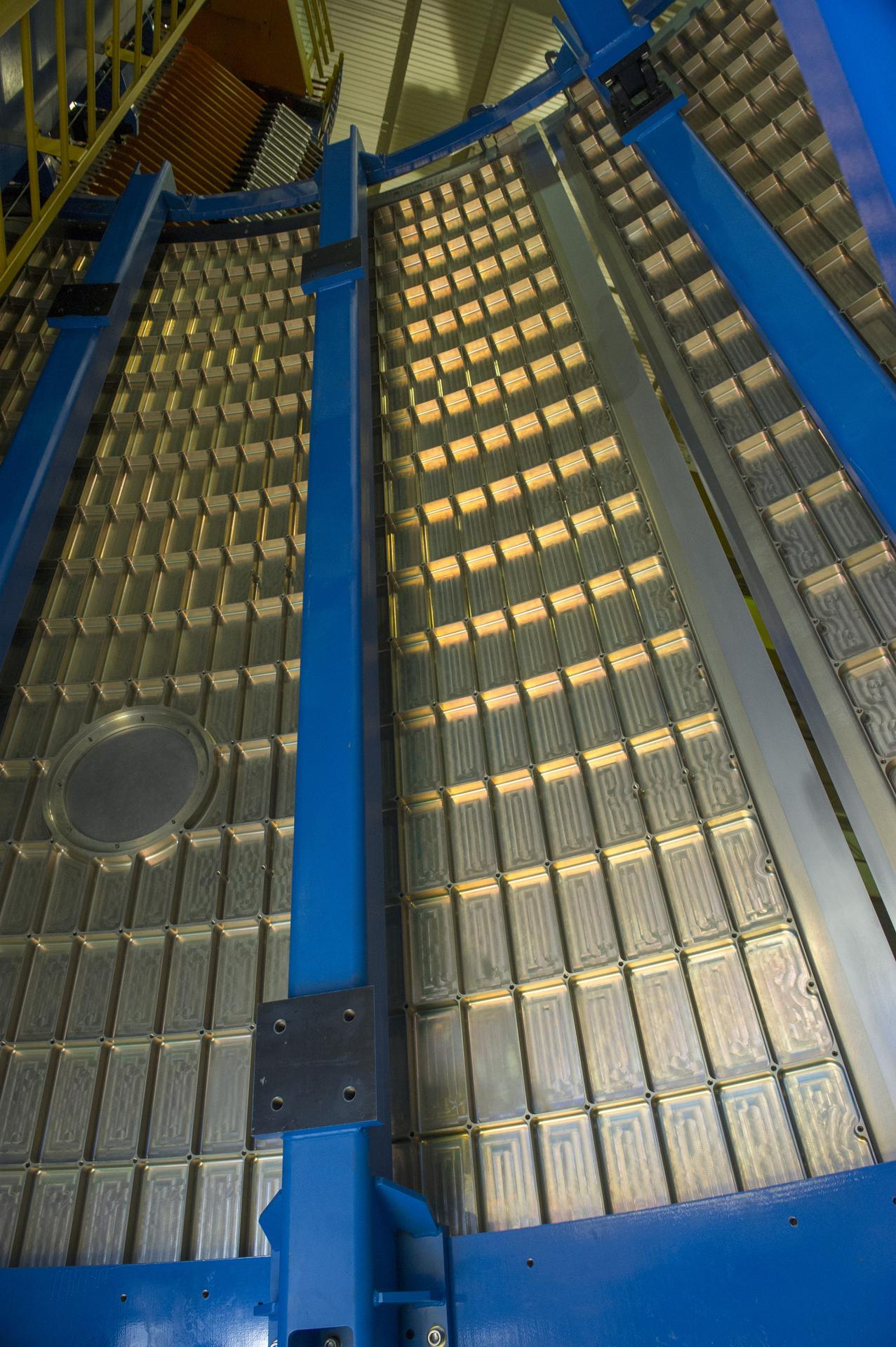 LVSA AFT CONE POST 7TH WELD