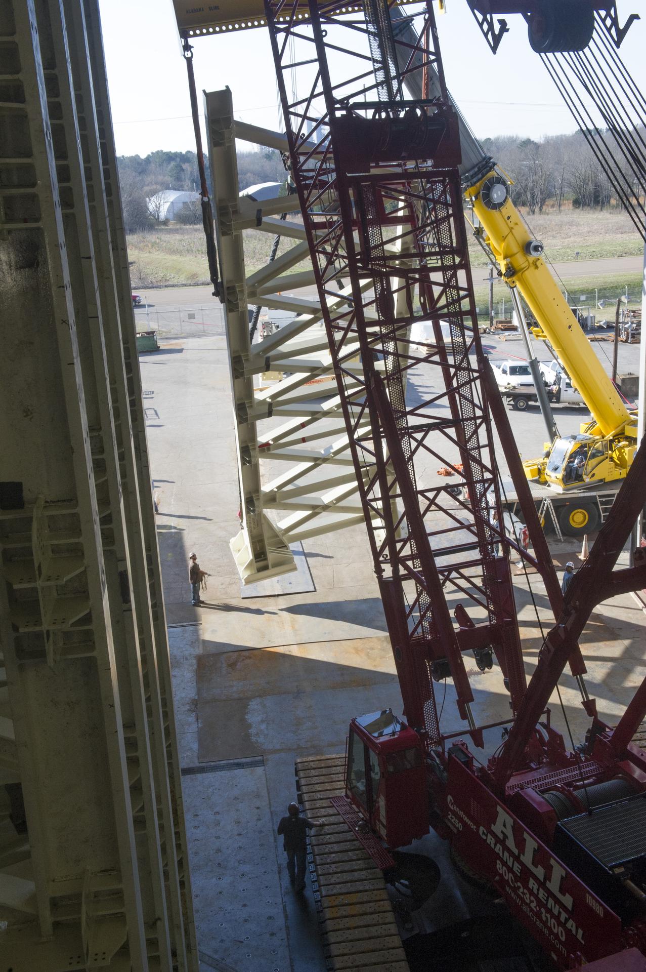 EAST TOWER PANEL ERECTION