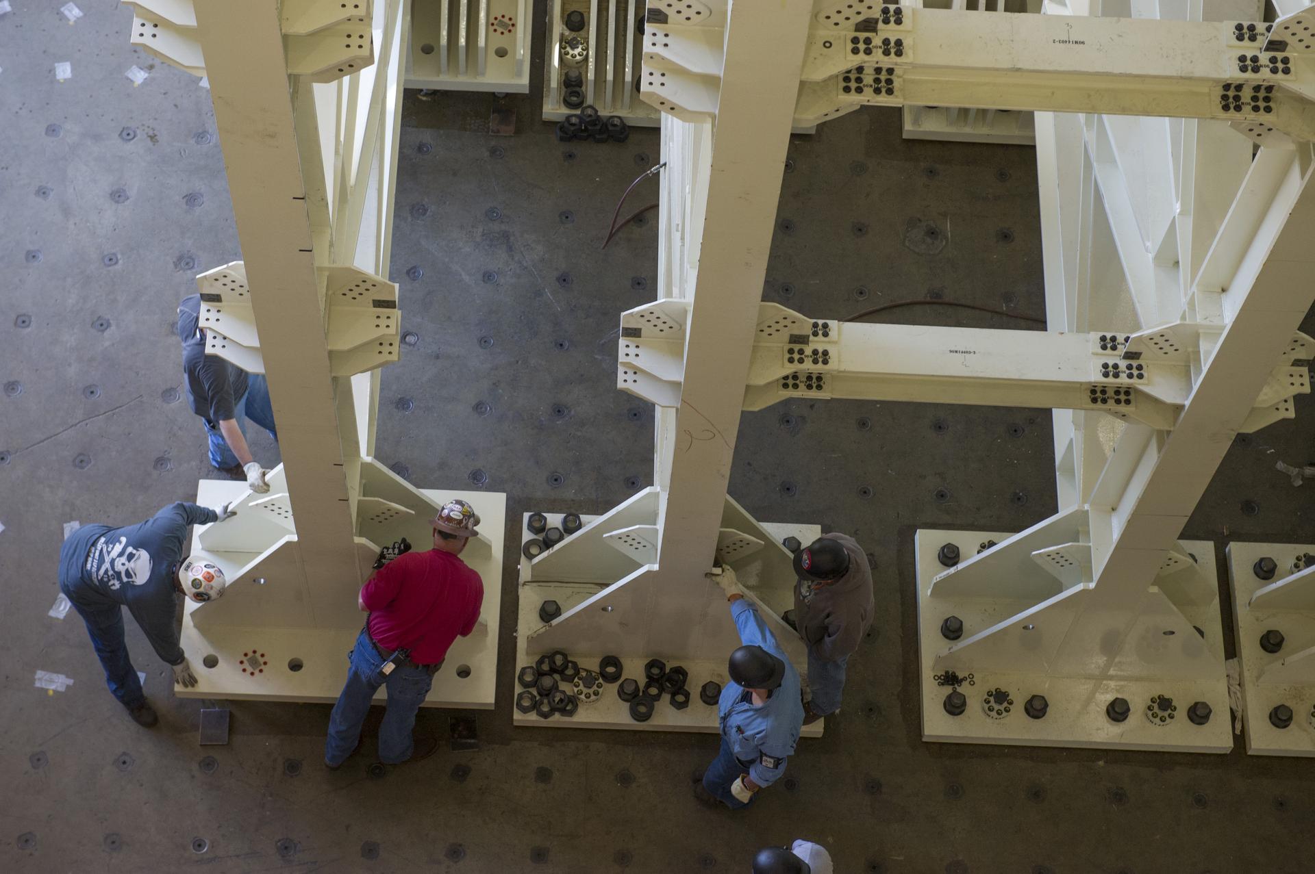 EAST TOWER PANEL ERECTION