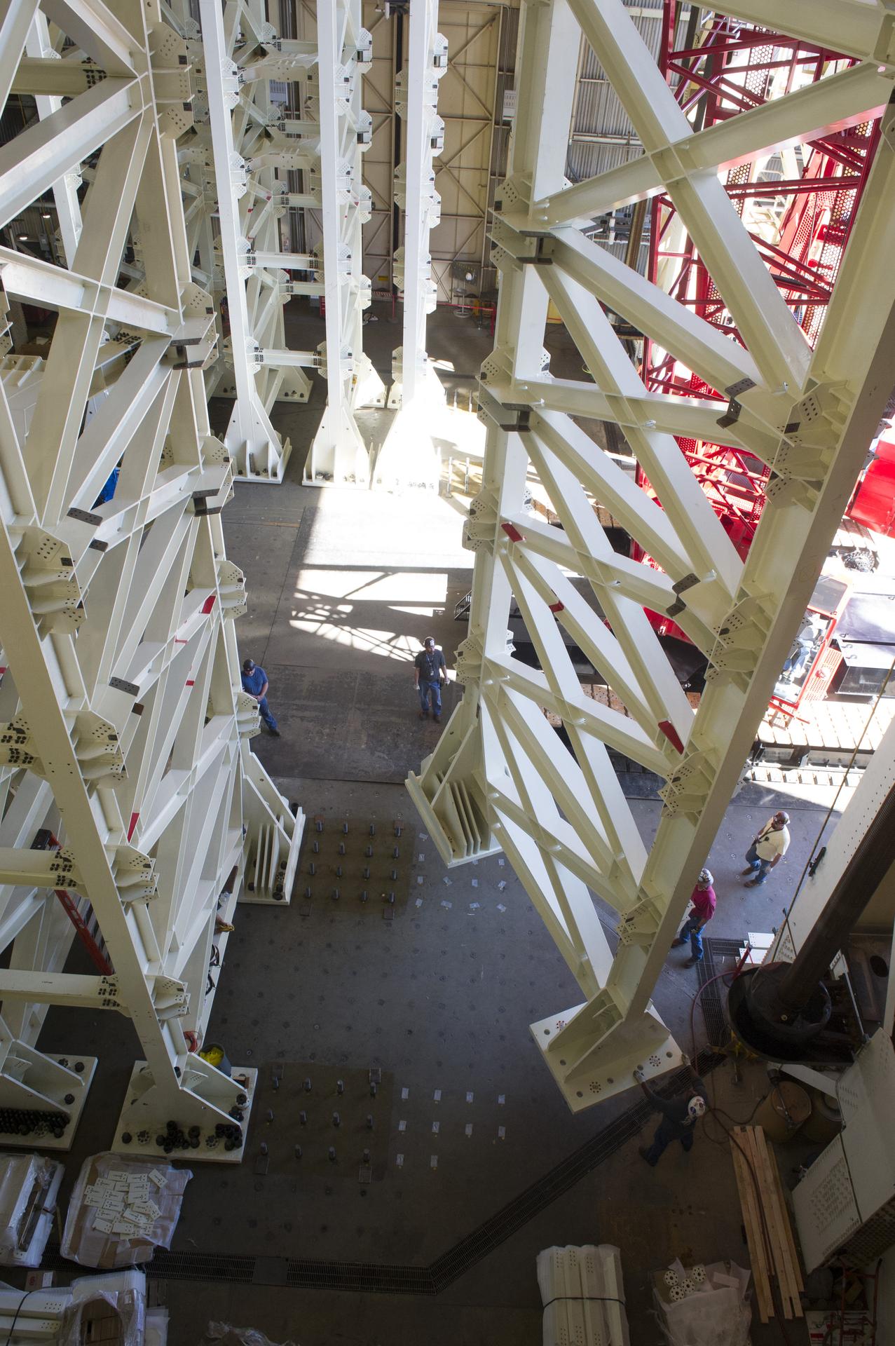 WEST TOWER PANEL ERECTION