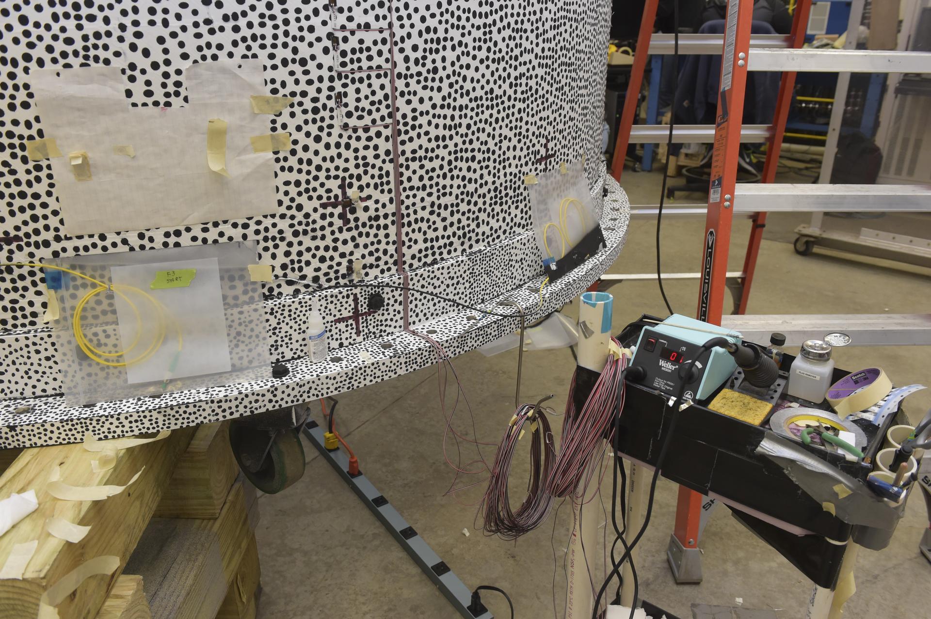 INSTALLATION OF STRESS SENSORS TO SBKF COMPOSITE TANK